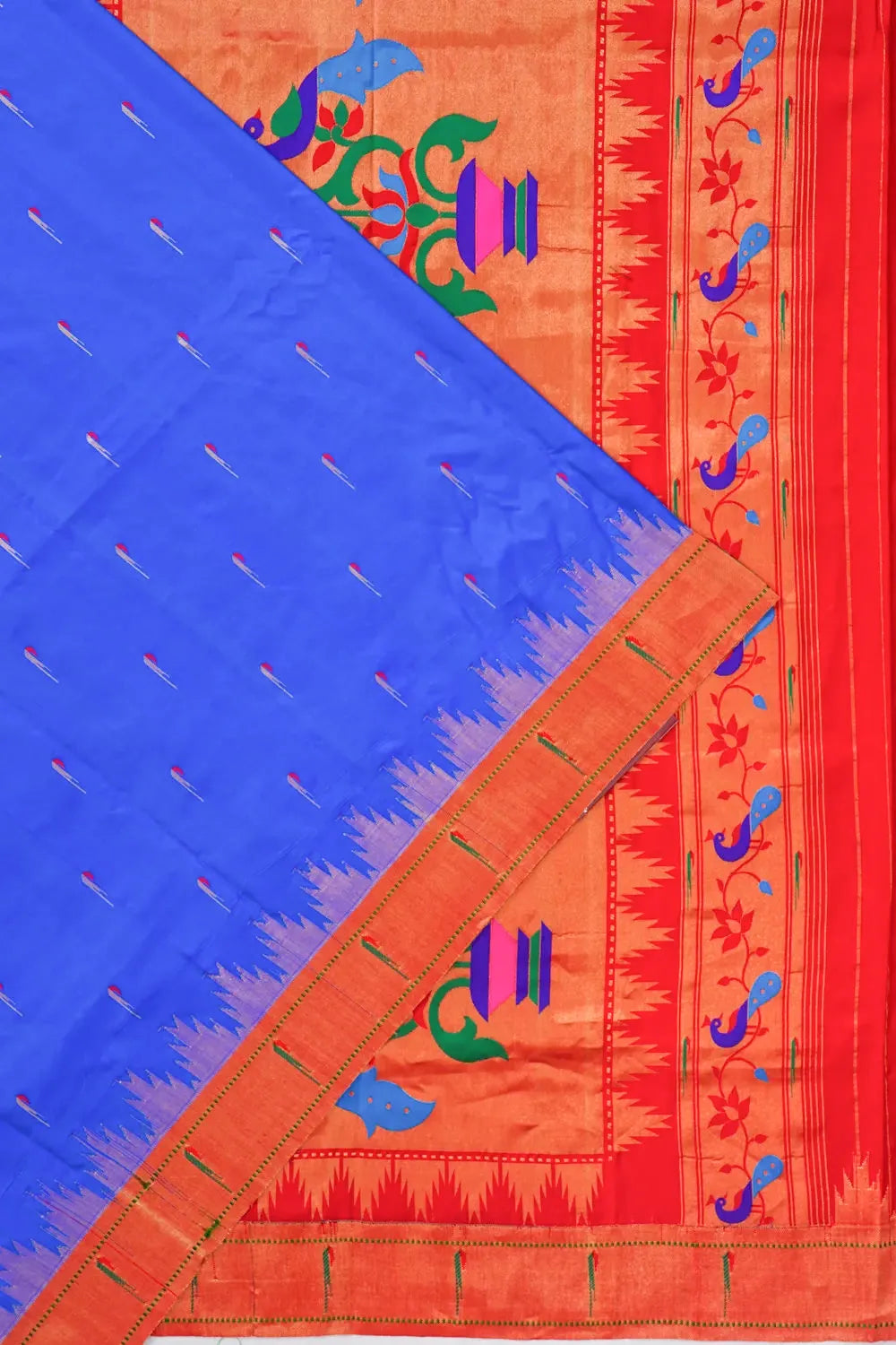 Muniya Silk Butta Blue Saree