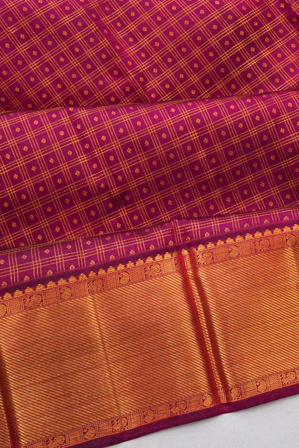 Taranga Kanchi Silk Checks And Butta Purple Saree