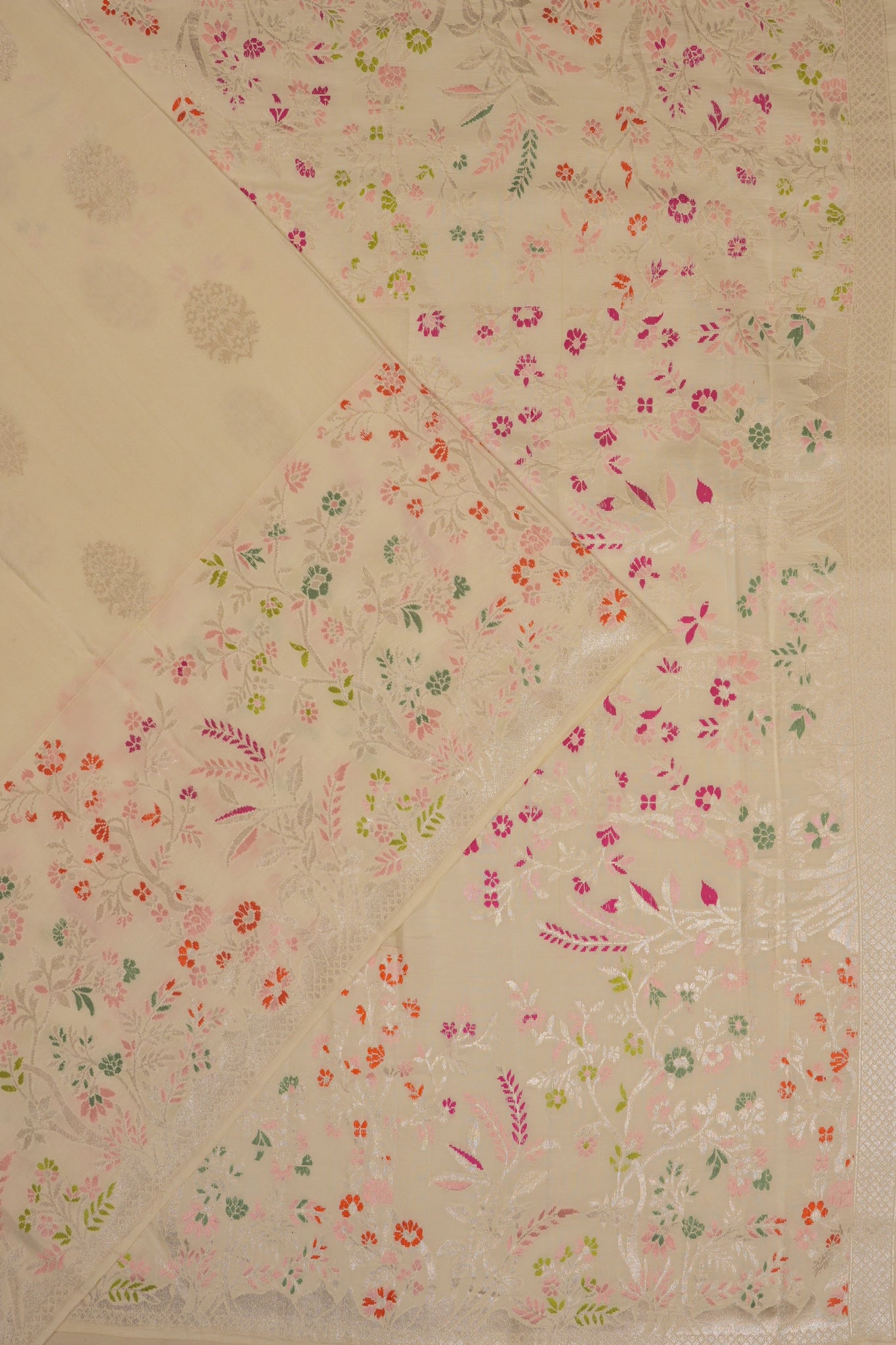 Banarasi Georgette Butta Cream Saree