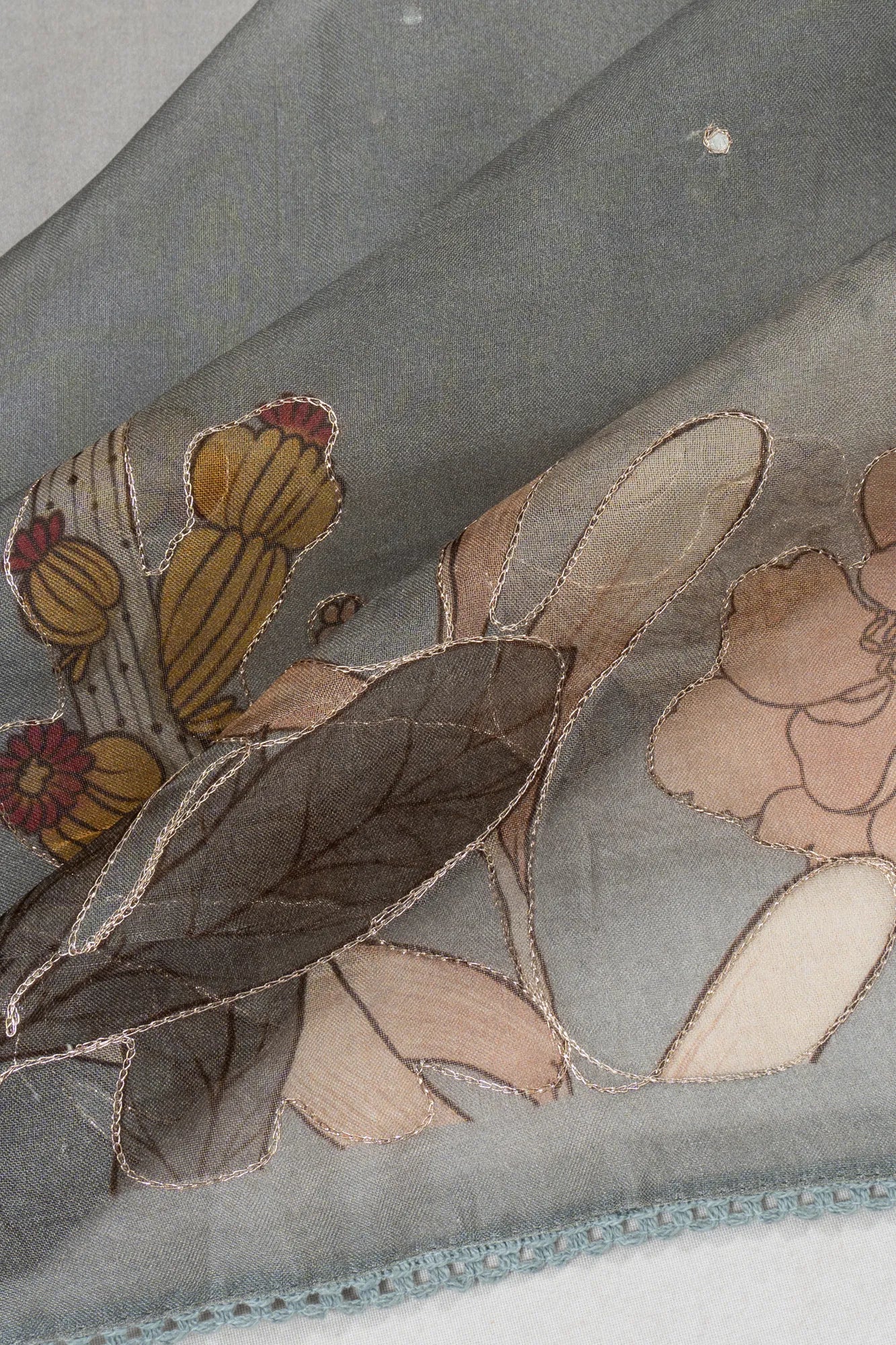 Organza Floral Printed Pastel Grey Saree With Embroidery Outline