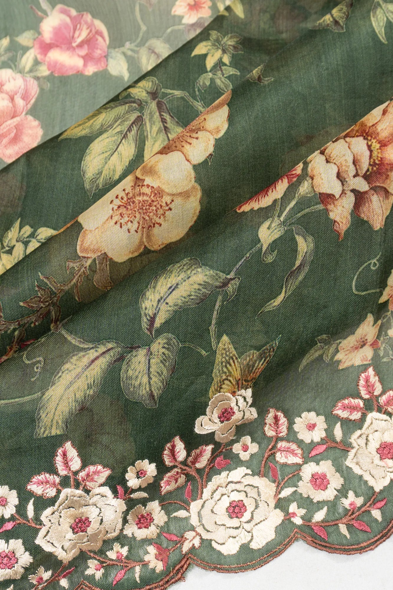 Organza Printed Green Saree With Embroidery Scallop Border