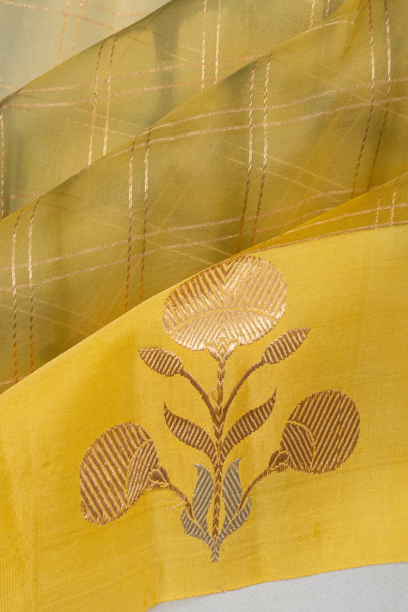 Banarasi Kora Organza Checks Pastel Yellow Saree