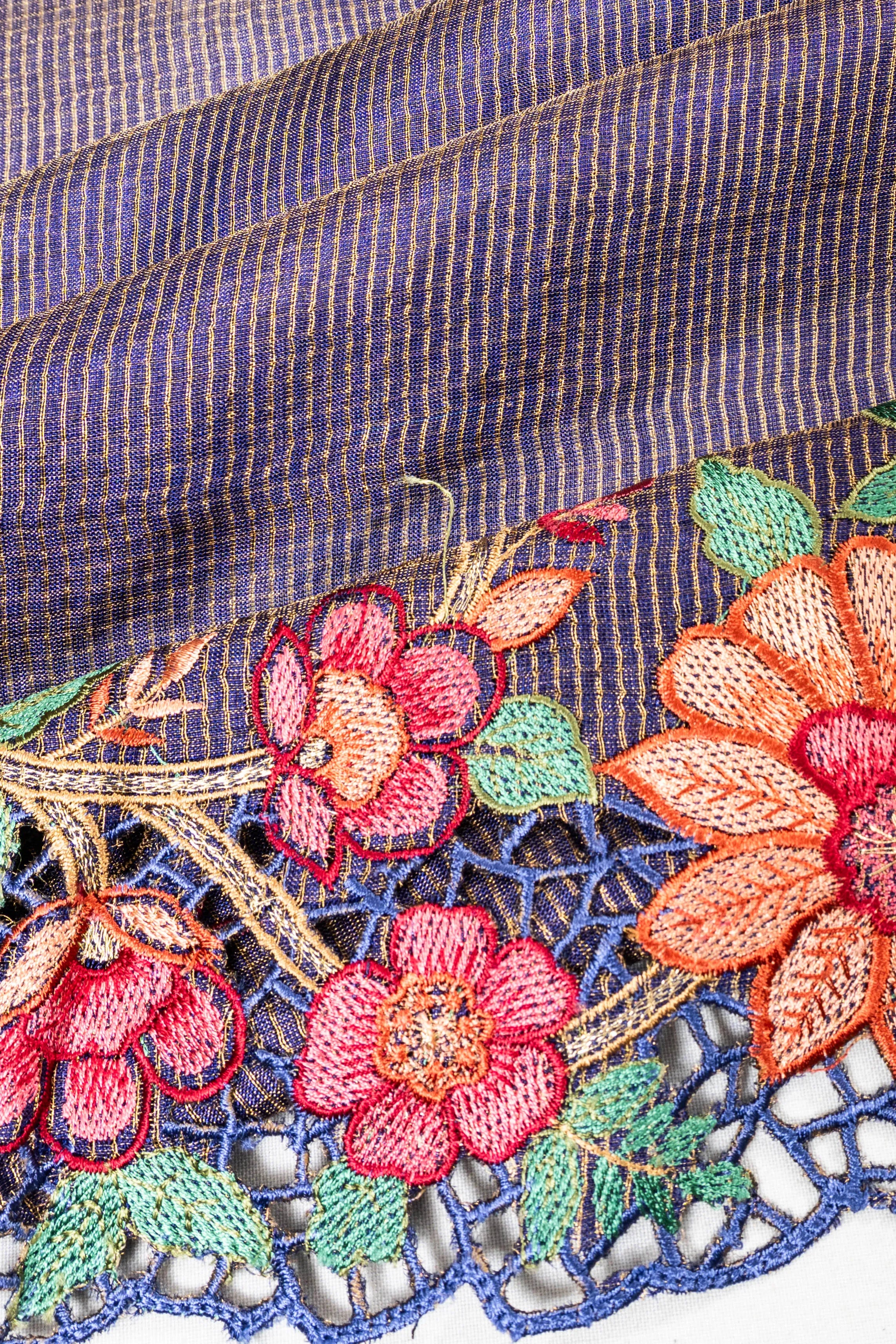 Tussar Checks Lilac Saree With Embroidery Cut Work Border