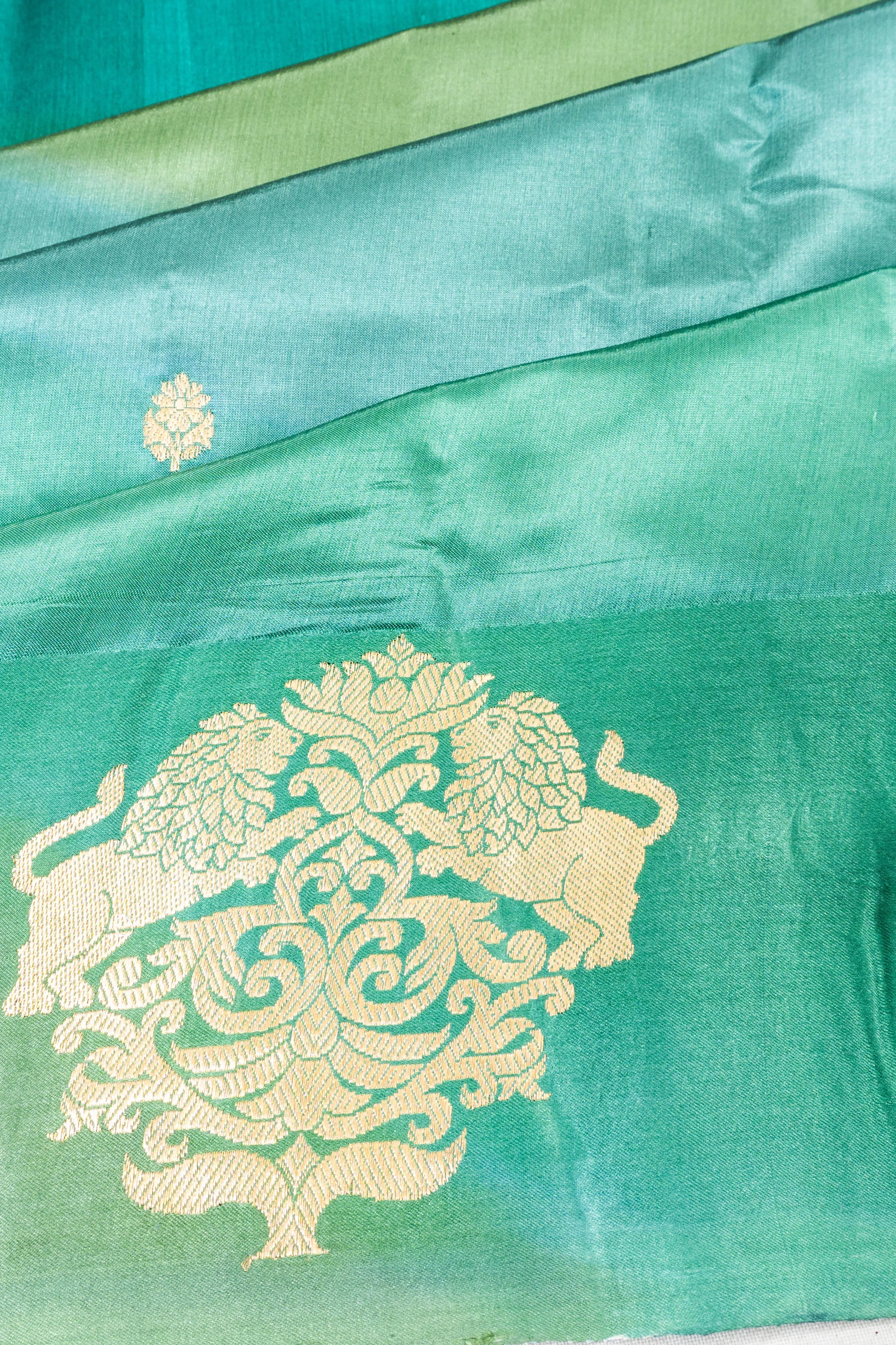 Tussar Butta Multicolour Saree