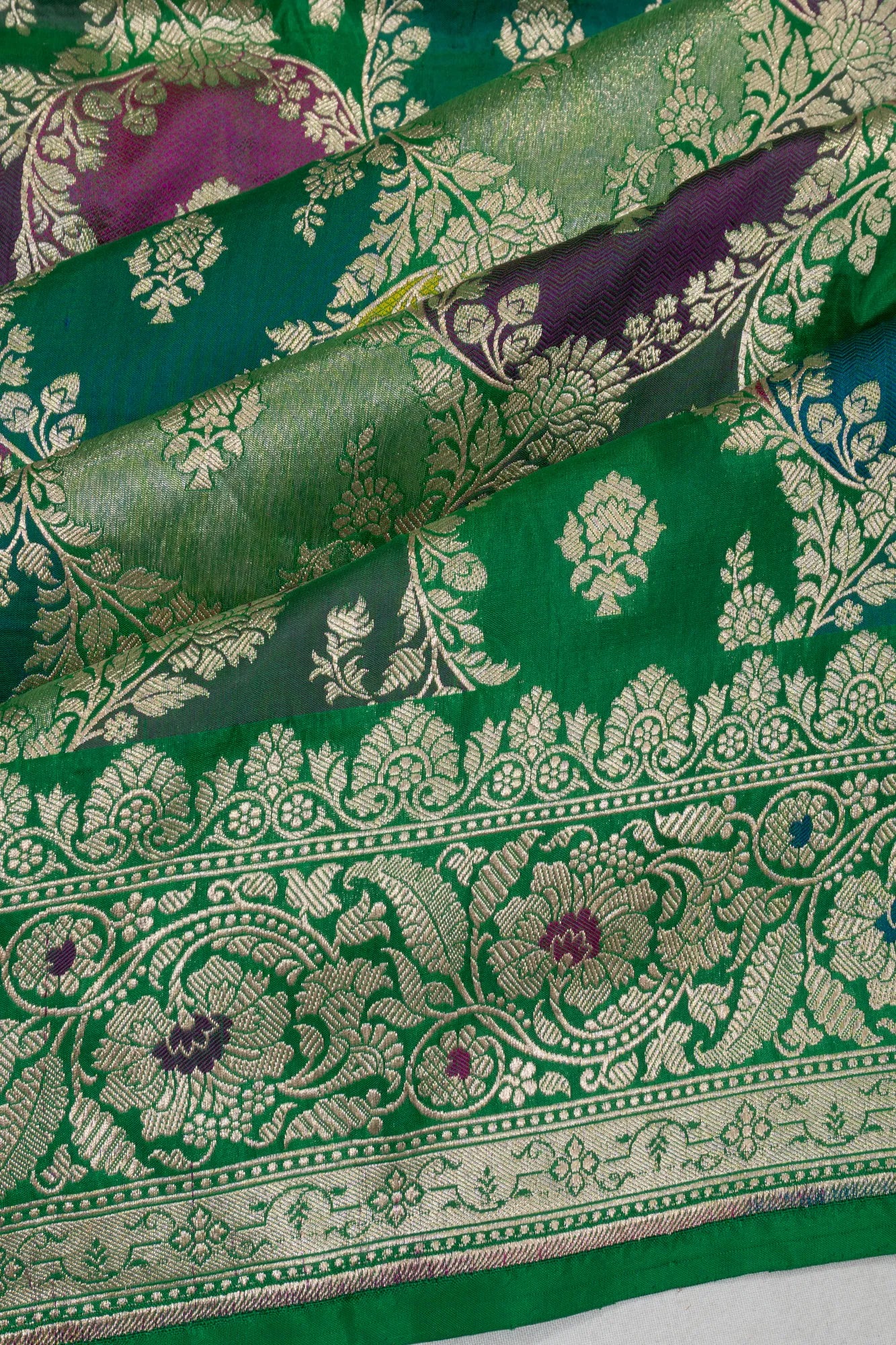 Banarasi Silk Rangkat Inspired Phekwa Jaal And Butta Green Saree