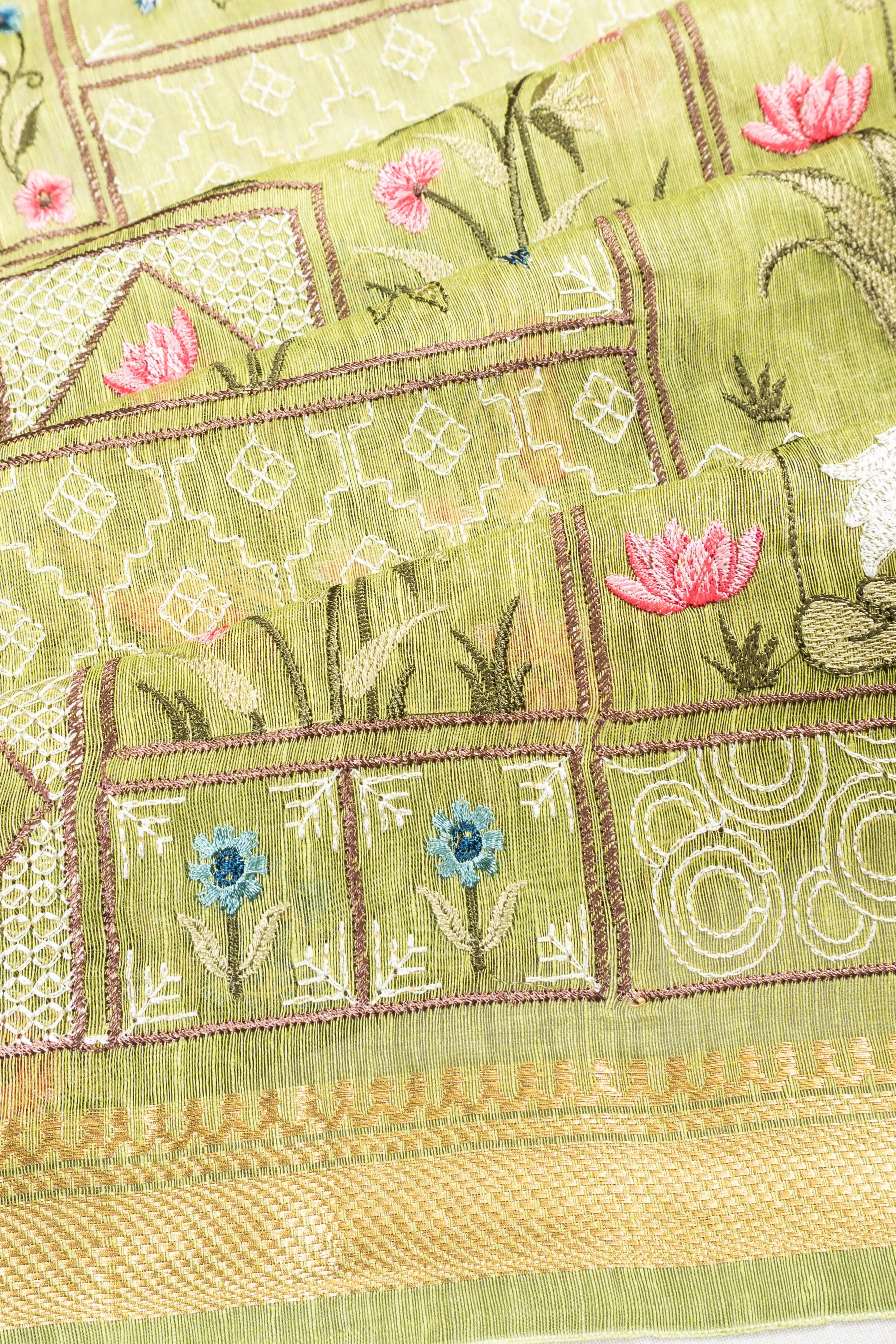 Linen Floral Embroidery Green Saree