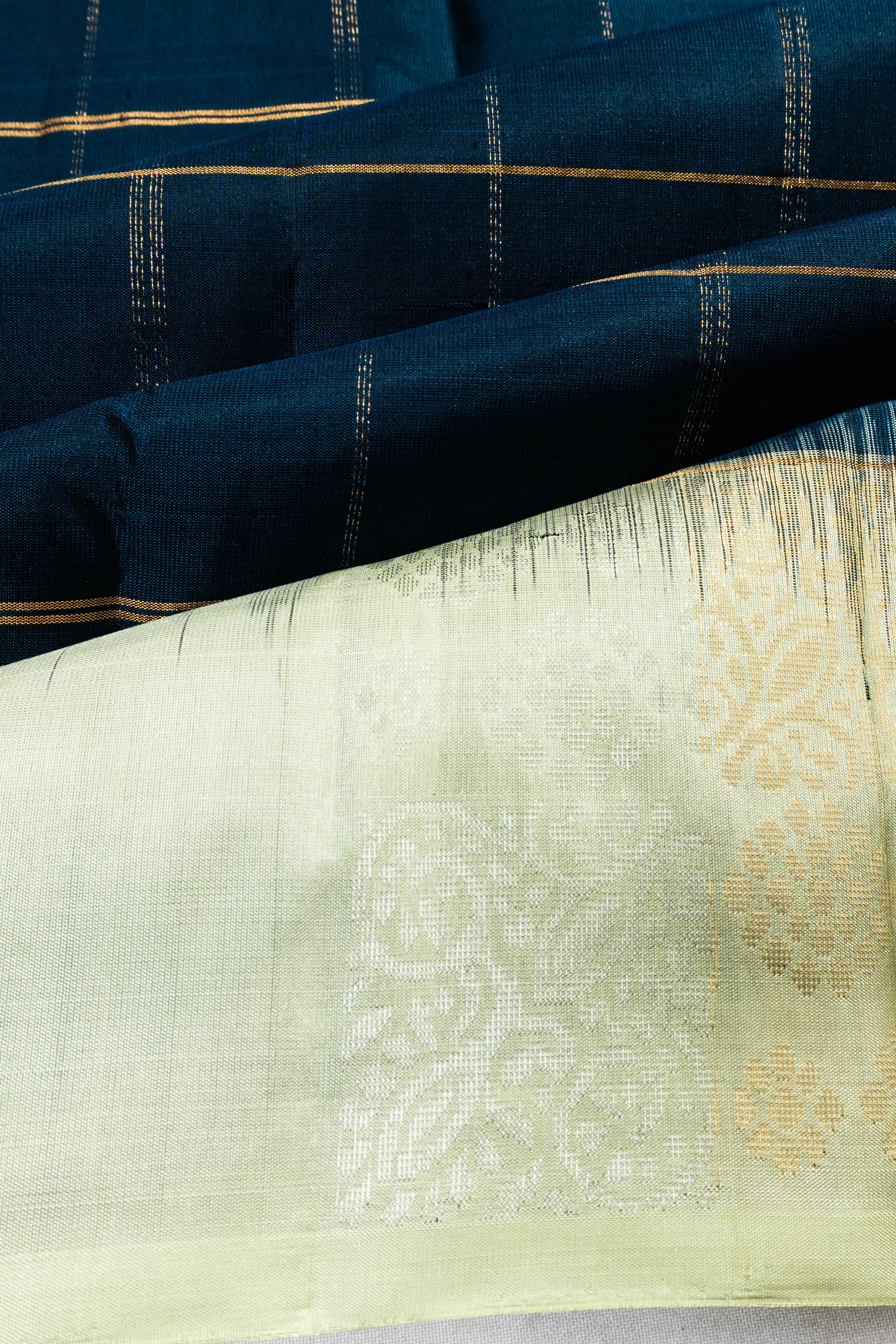 Taranga Kanchi Silk Checks Black Saree