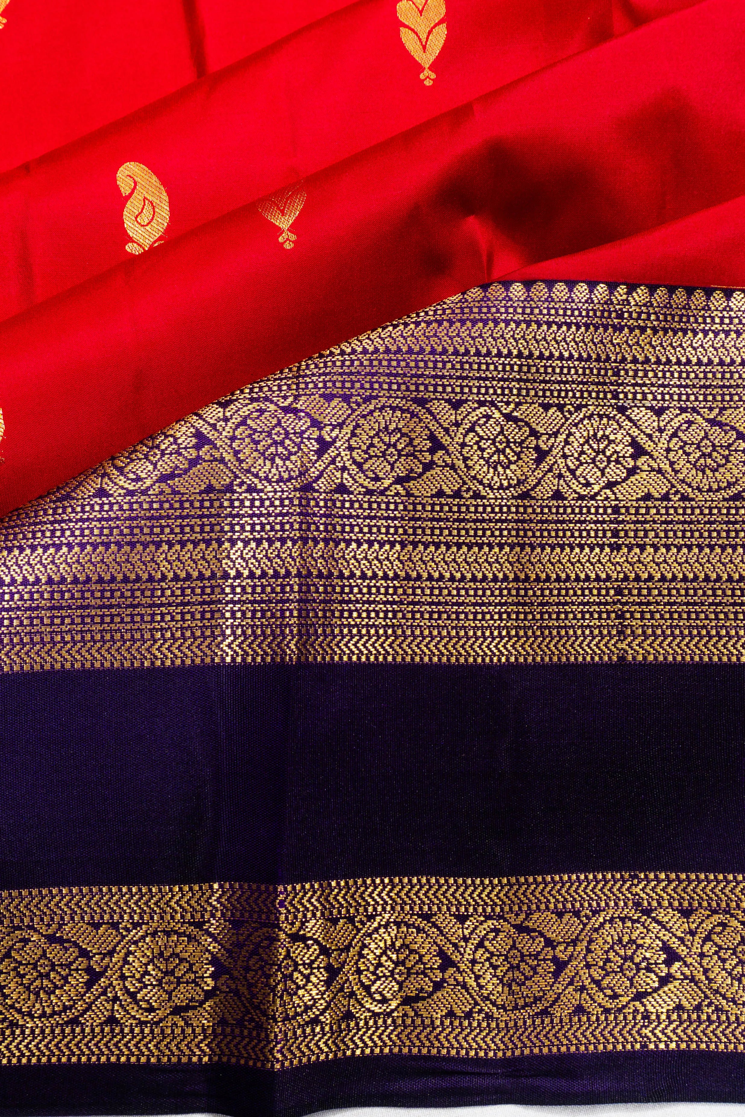 Taranga Kanchi Silk Butta Red Saree