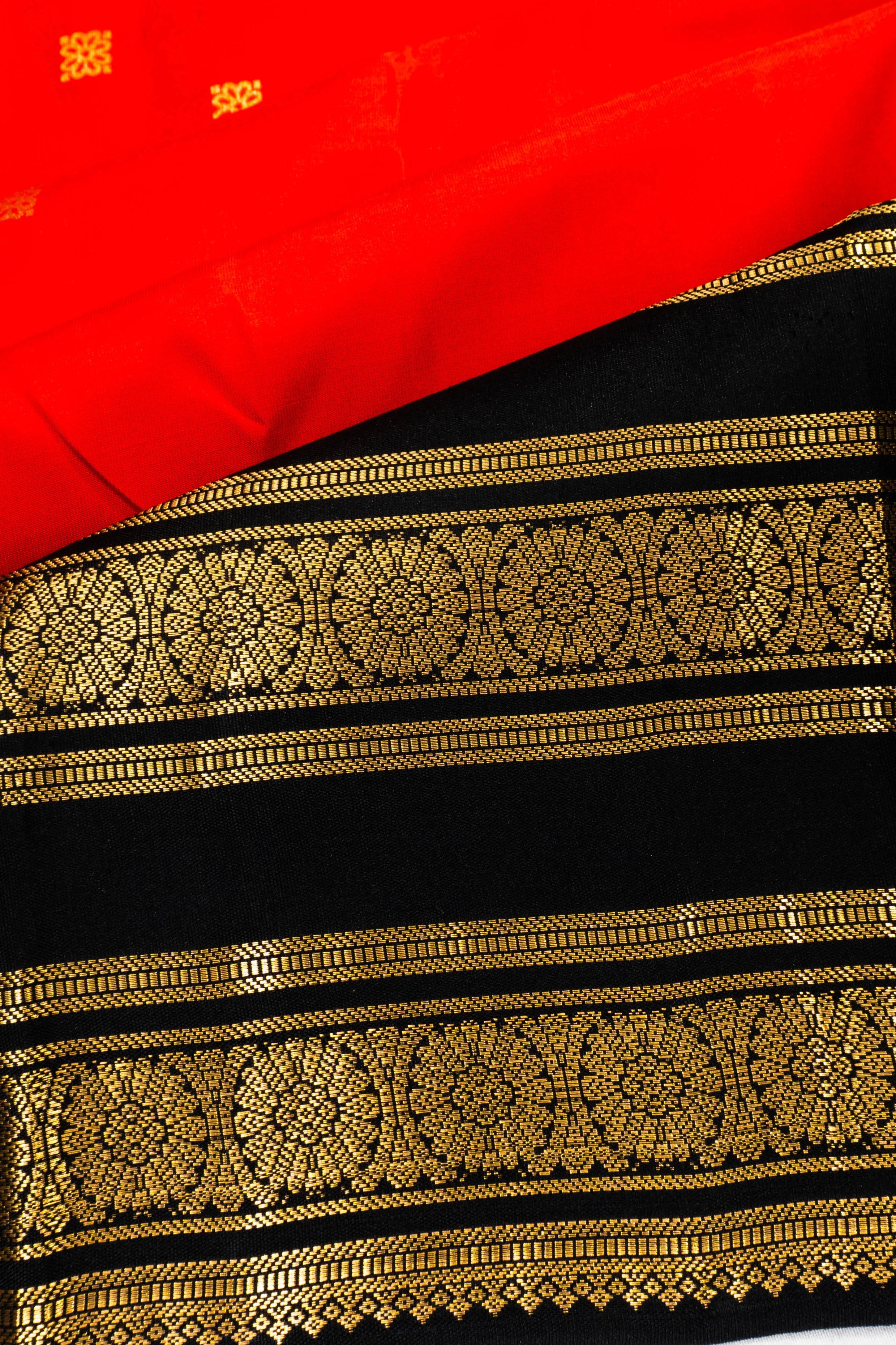 Taranga Kanchi Silk Butta Red Saree