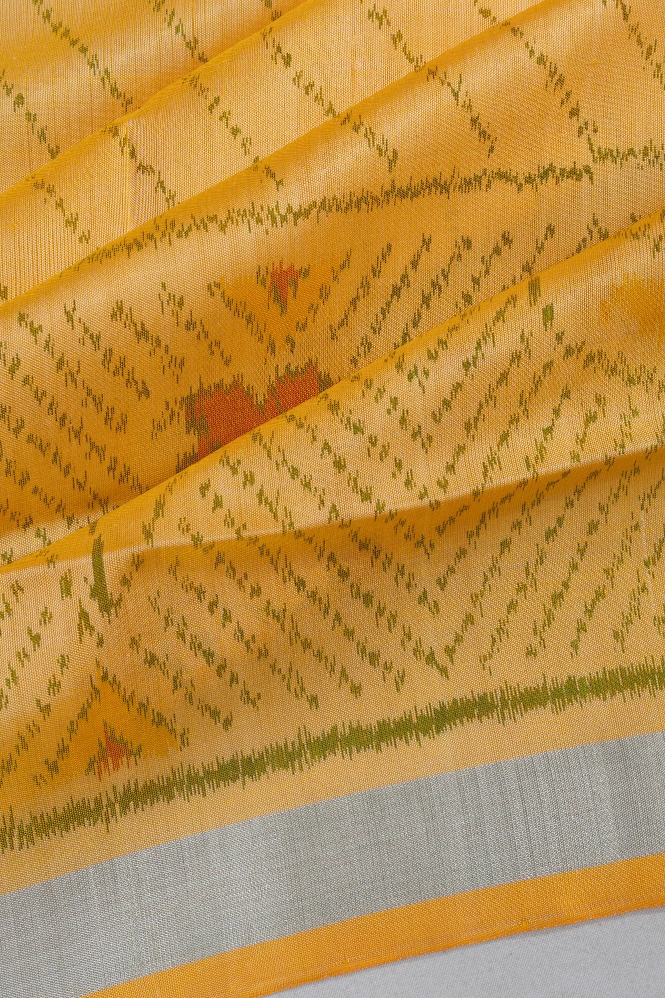 Rajkot Patola Silk Ikat Cream Saree