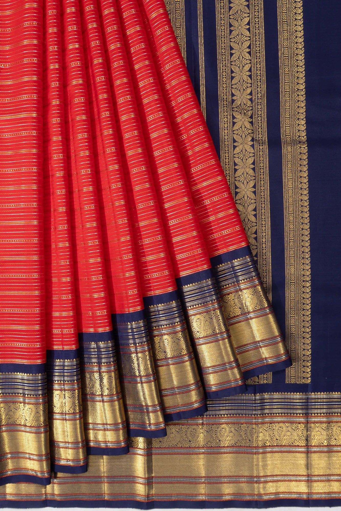 Classic Classic Kanchipuram Silk Brocade Vermilion Red Saree
