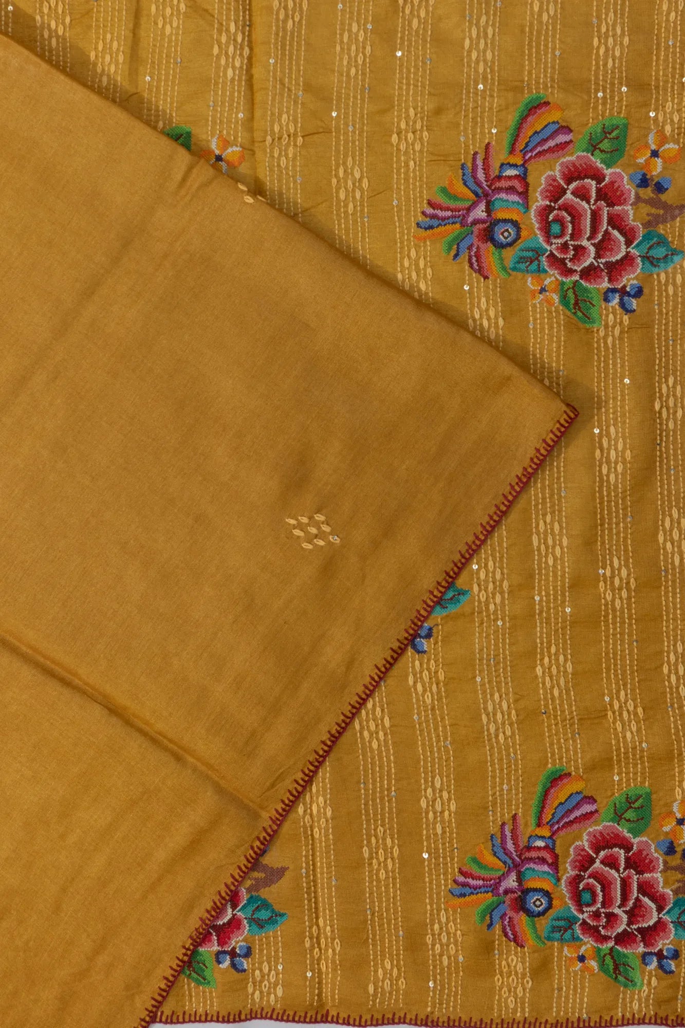 Tussar Butta Yellow Saree With Embroidery Pallu