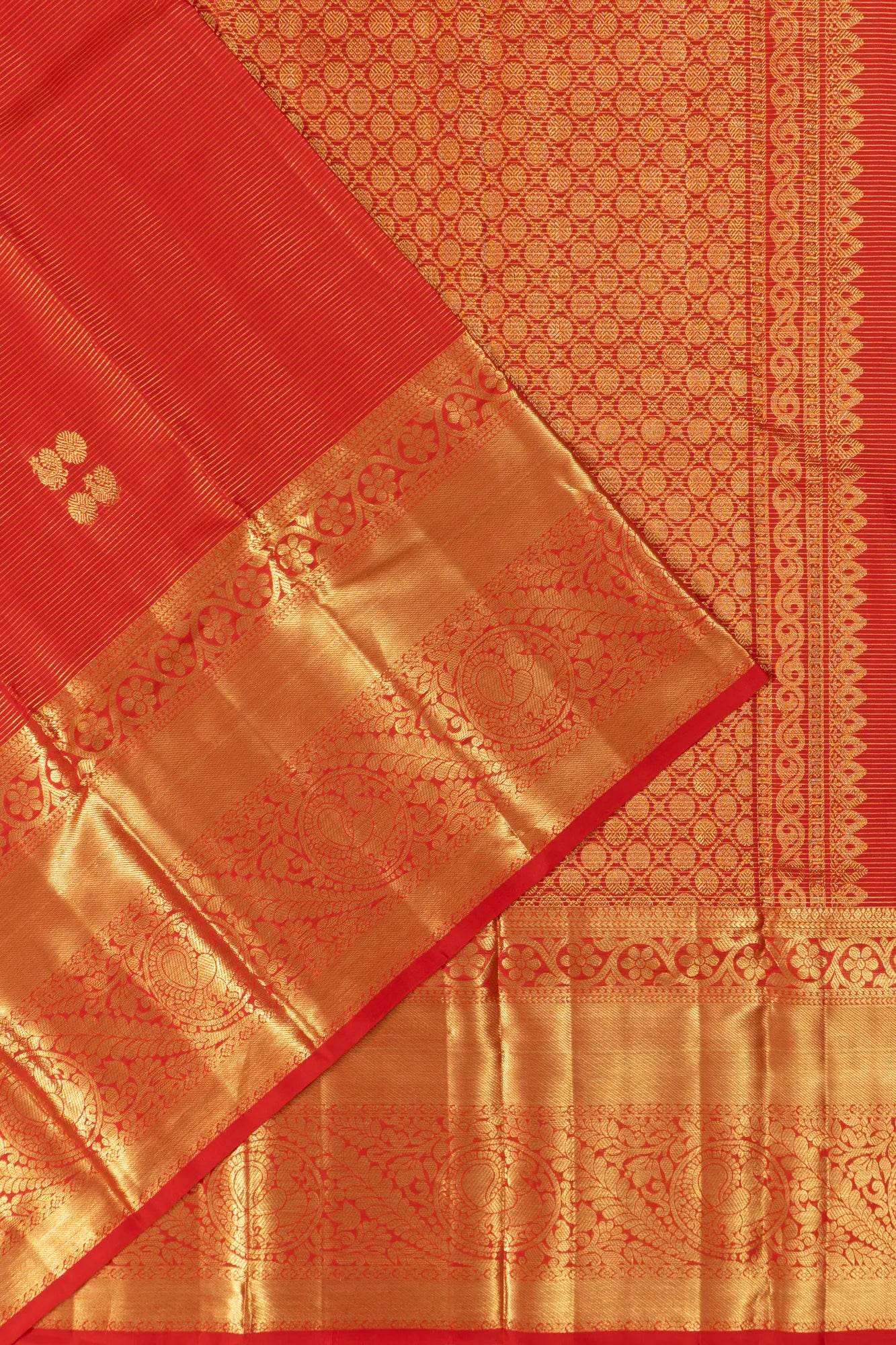 Taranga Kanchi Silk Oosi Lines And Butta Orange Saree