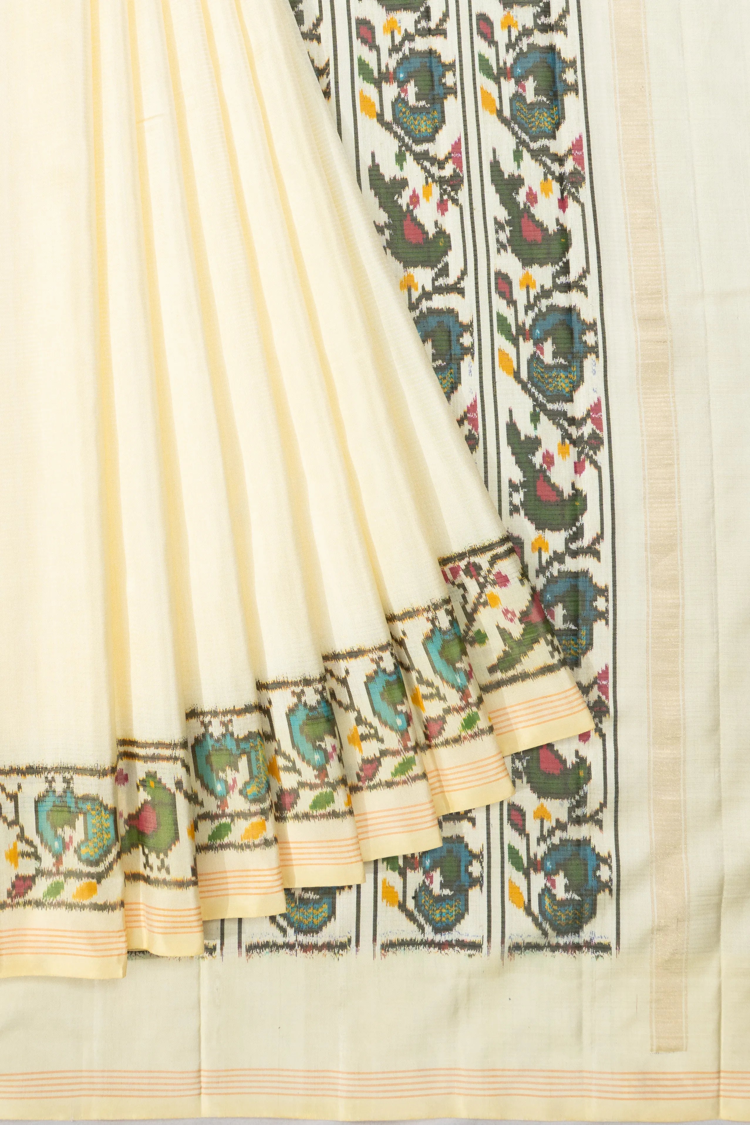 Pochampally Silk Ikat Plain Cream Saree