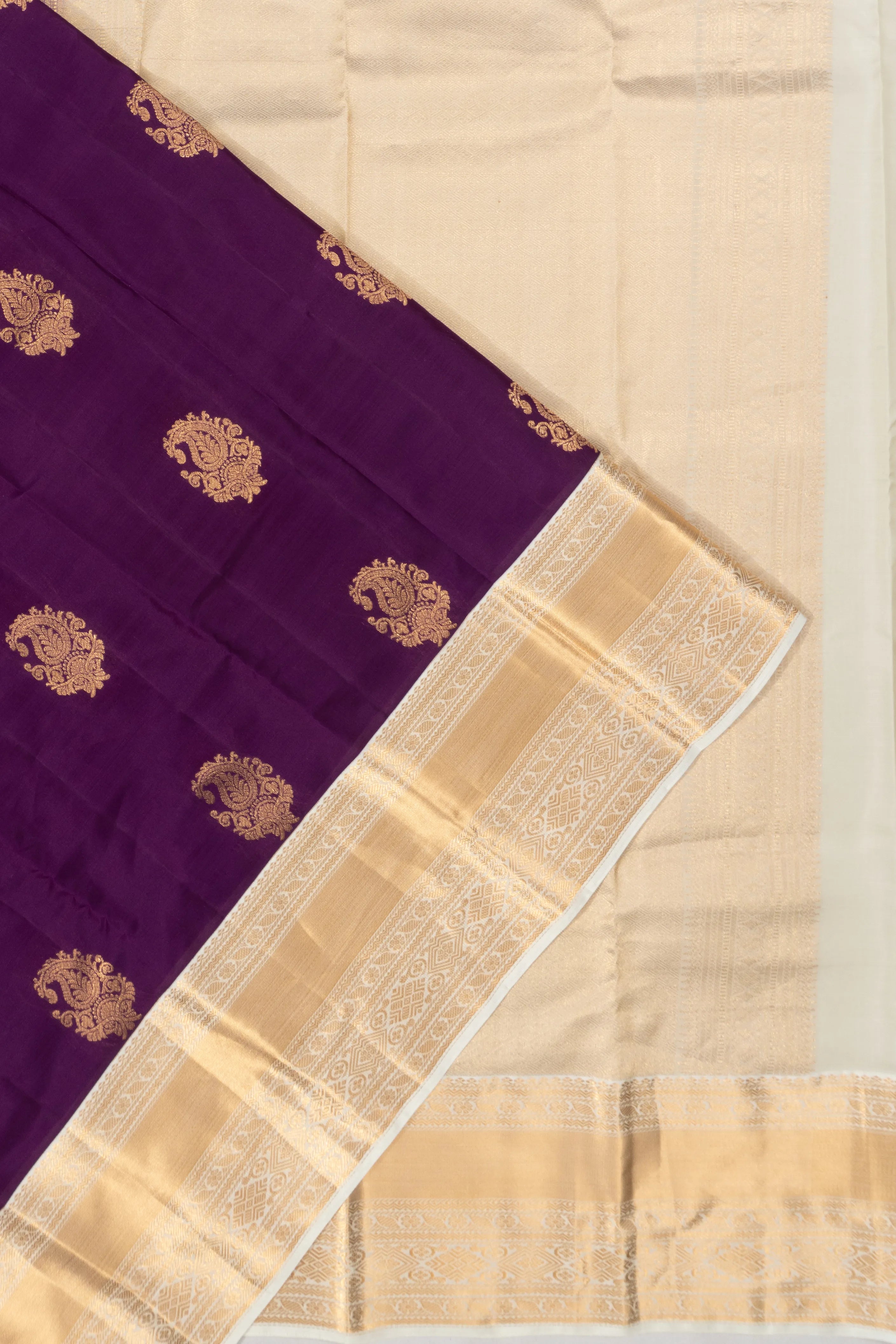 Taranga Kanchi Silk Butta Purple Saree