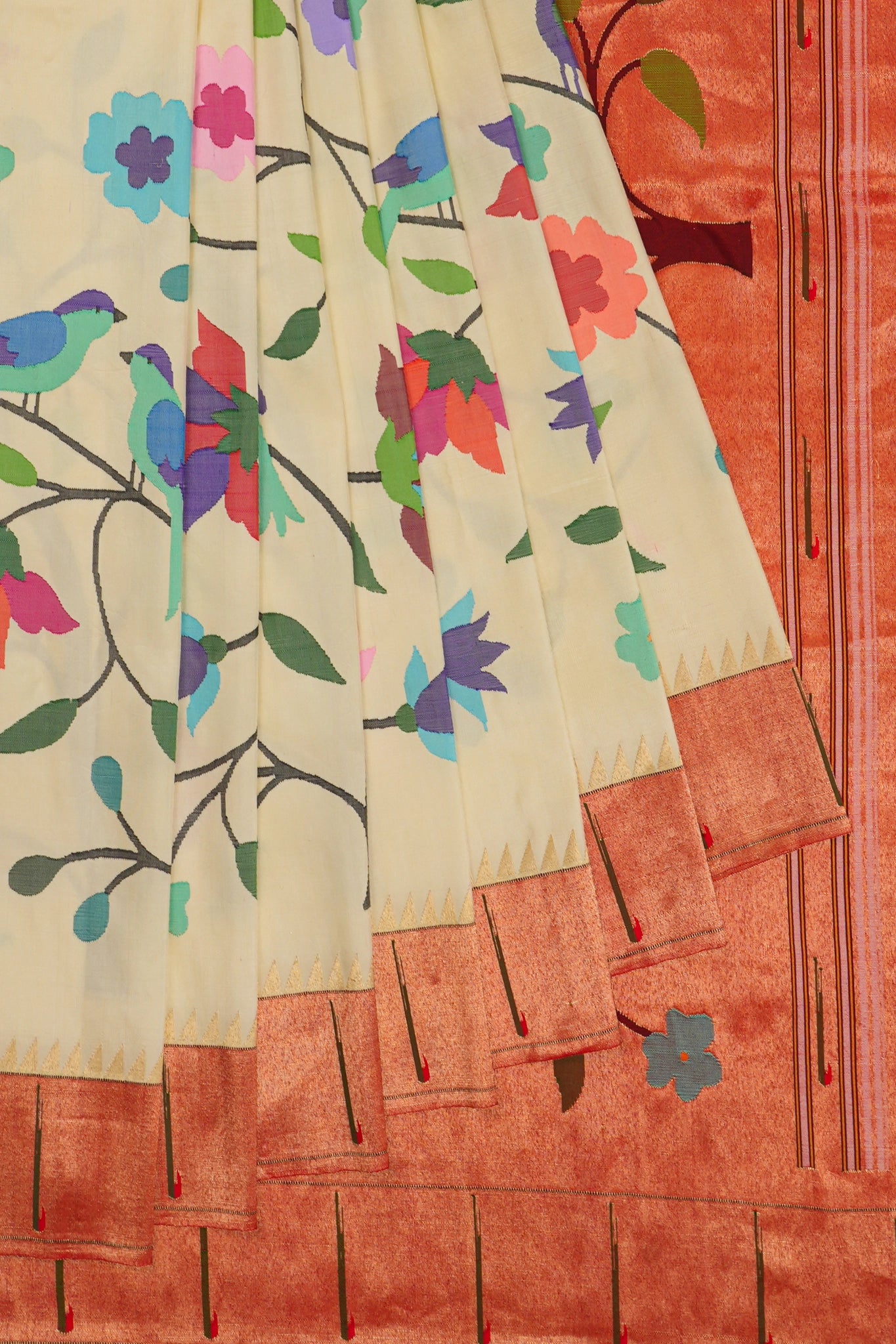 Paithani Silk Tissue Jaal White Saree With Single Muniya Border