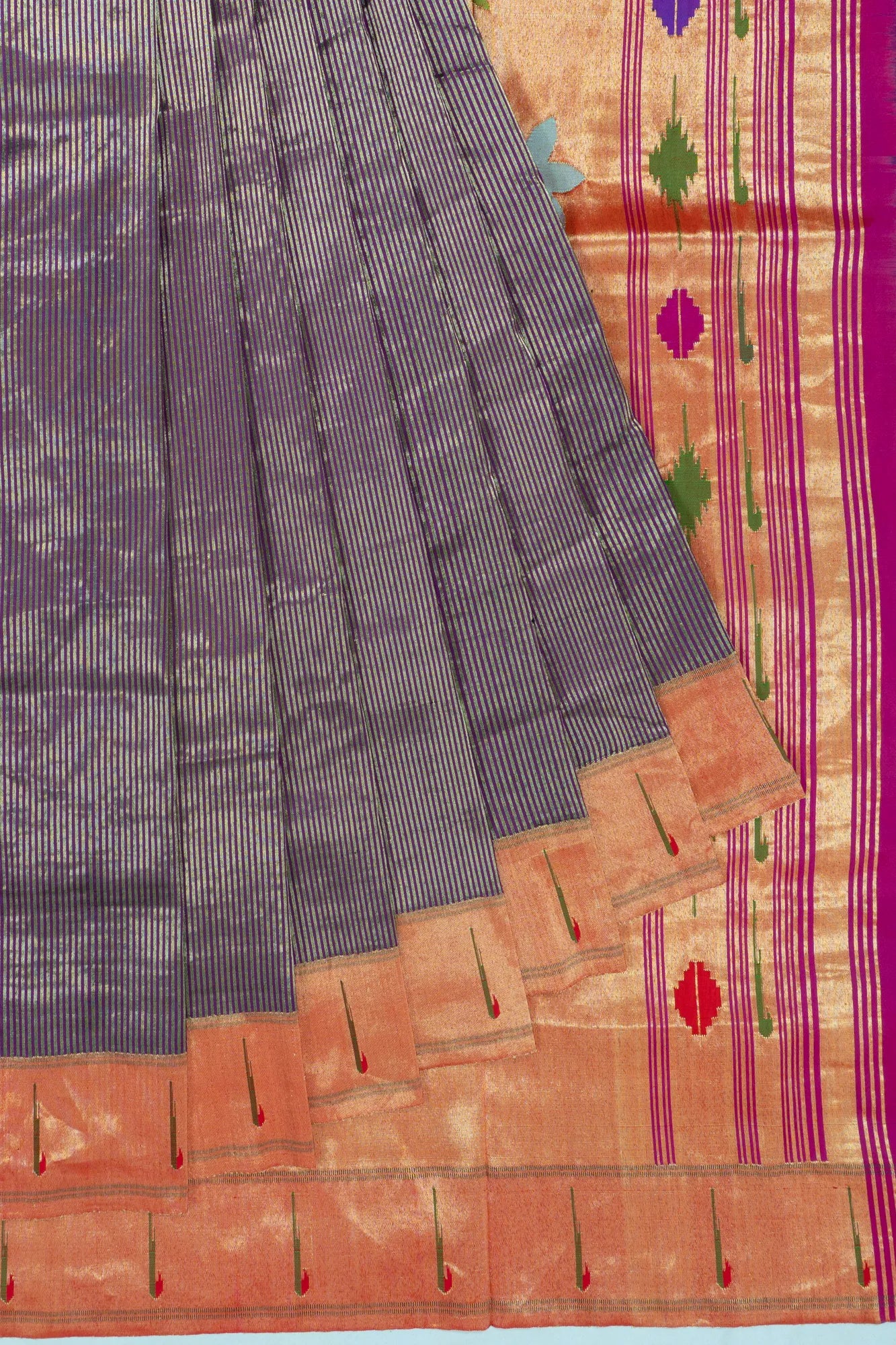 Paithani Silk Vertical Lines Purple Saree With Single Muniya Border