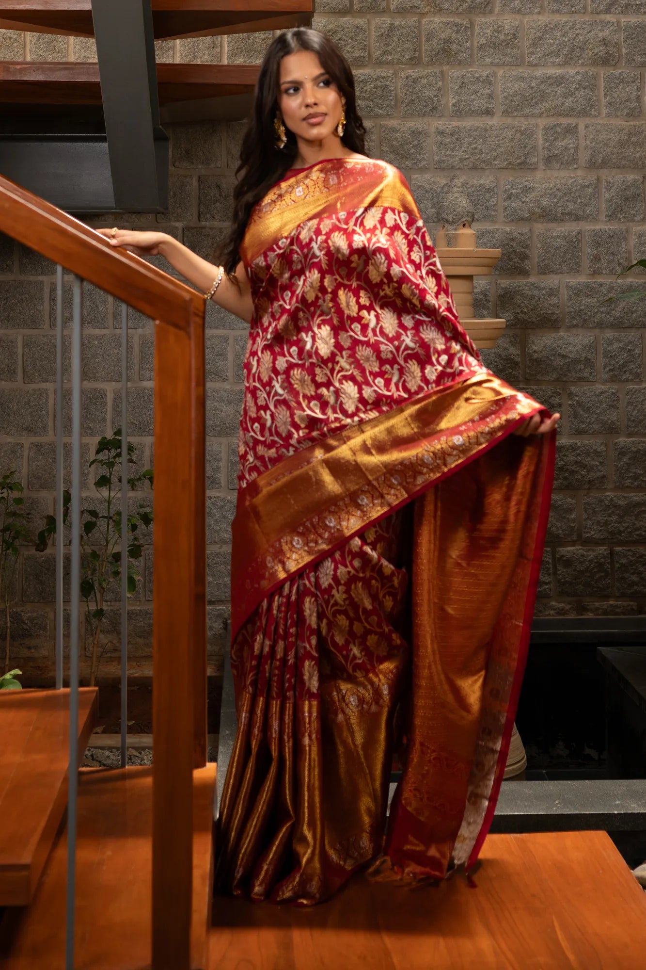 Kanchipuram Silk Jaal Red Saree With Big Border