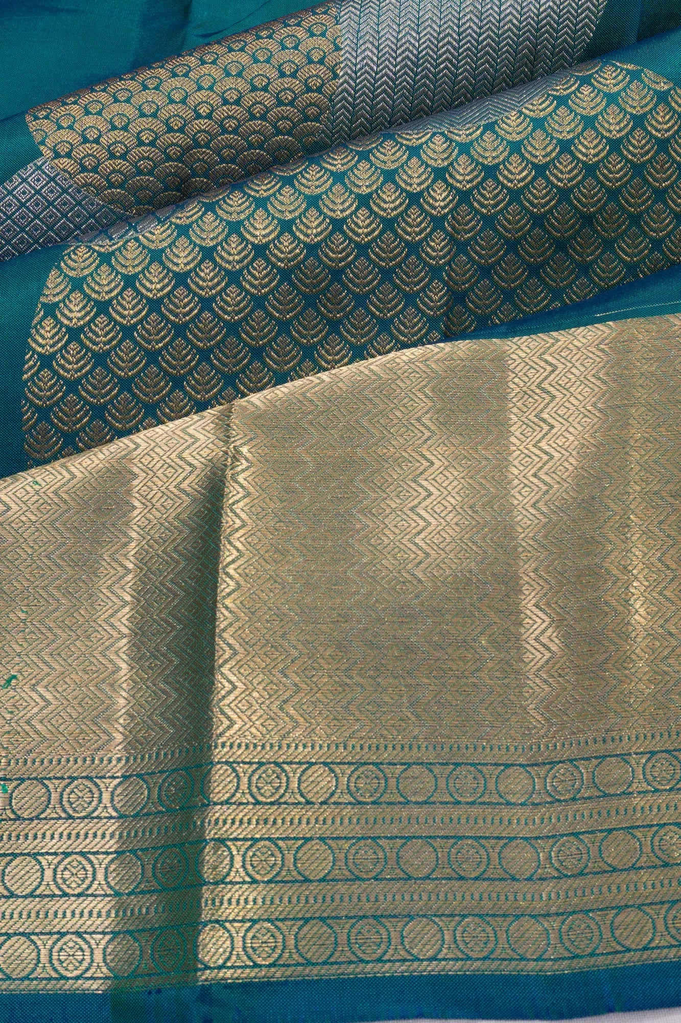 Taranga Kanchi Silk Polka Butta Blue Saree