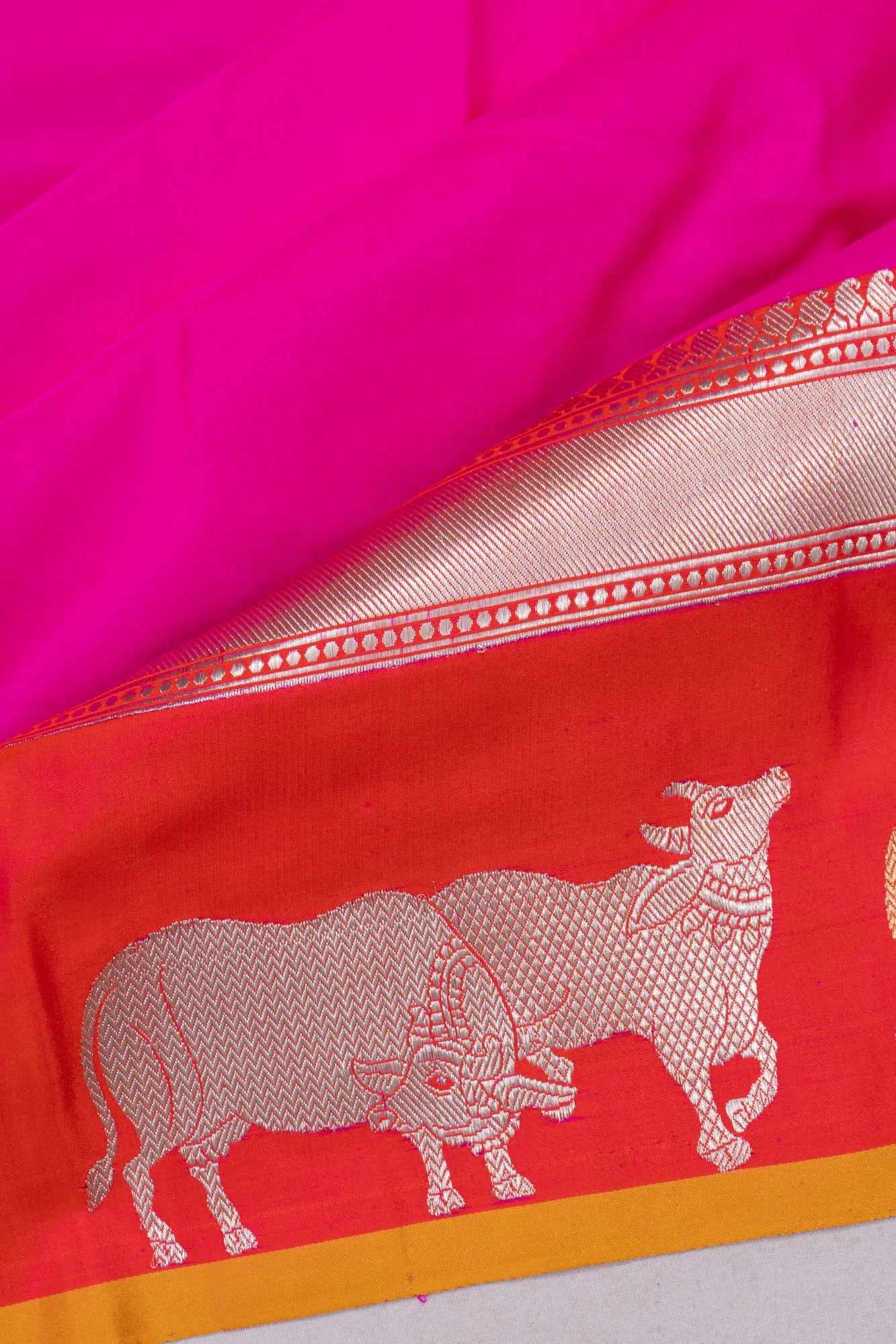 Banarasi Satin Plain Pink Saree With Pichwai Border