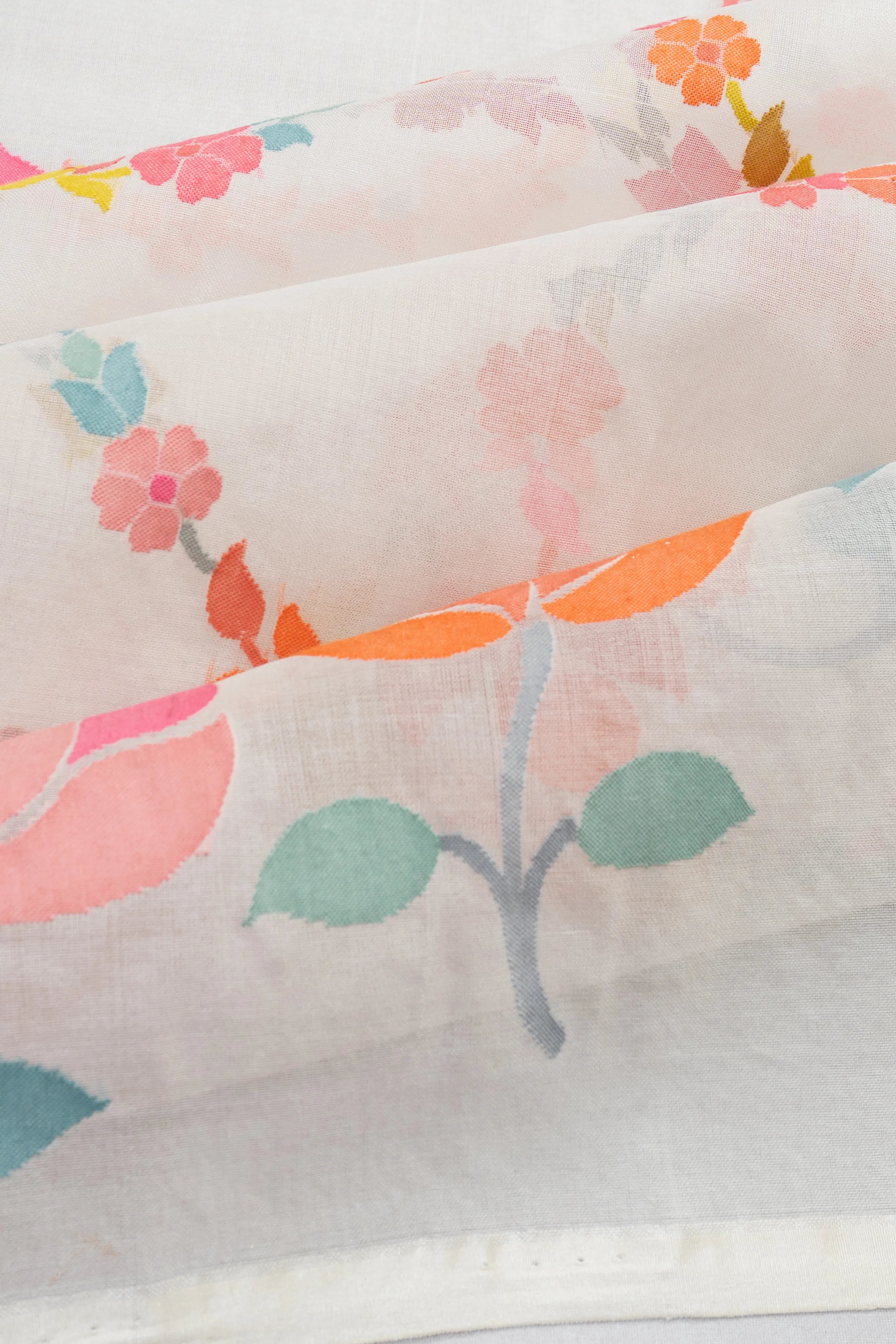 Banarasi Kora Organza Jaal Jamdani Butta White Saree