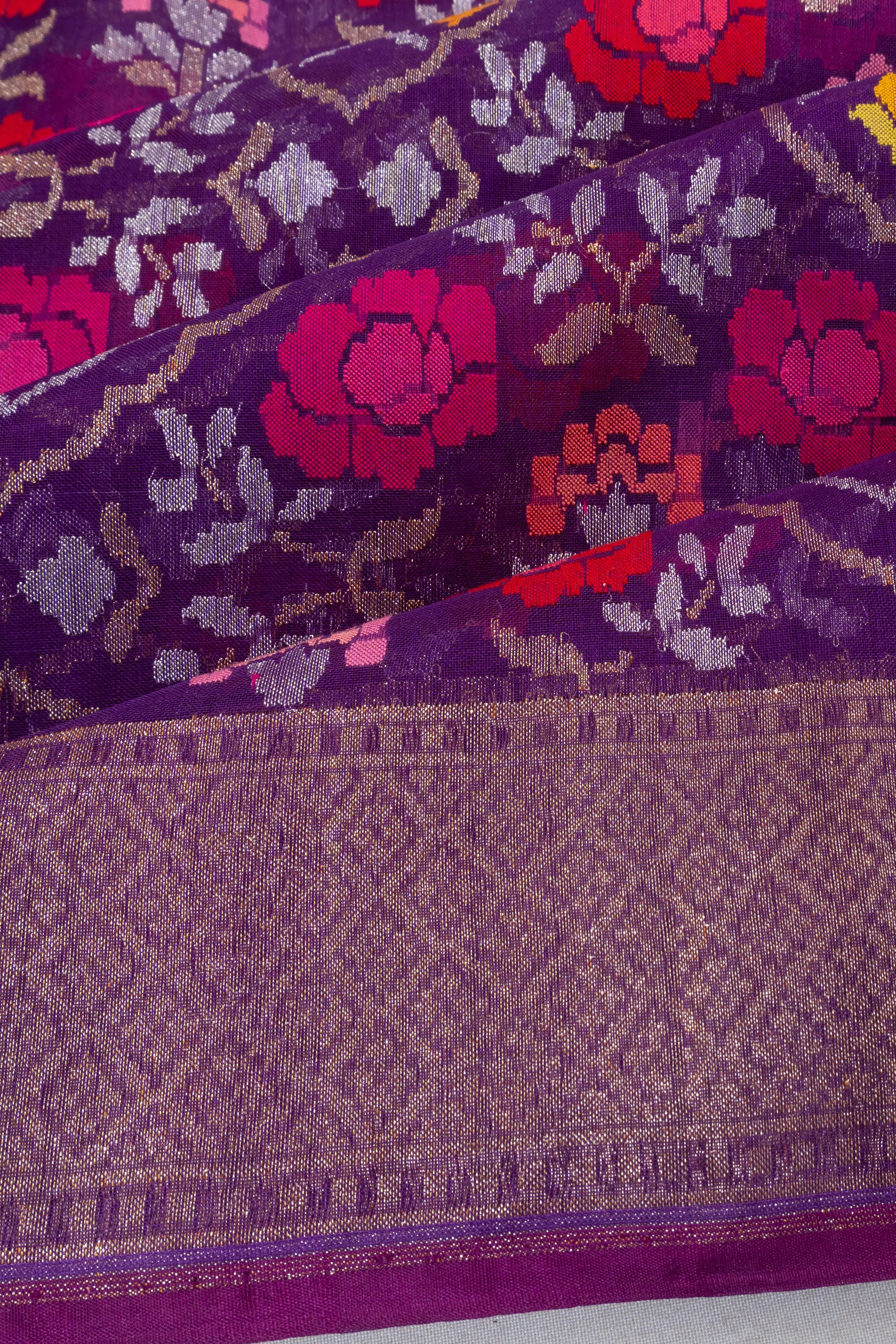 Banarasi Kora Organza Jaal Jamdani Butta Purple Saree