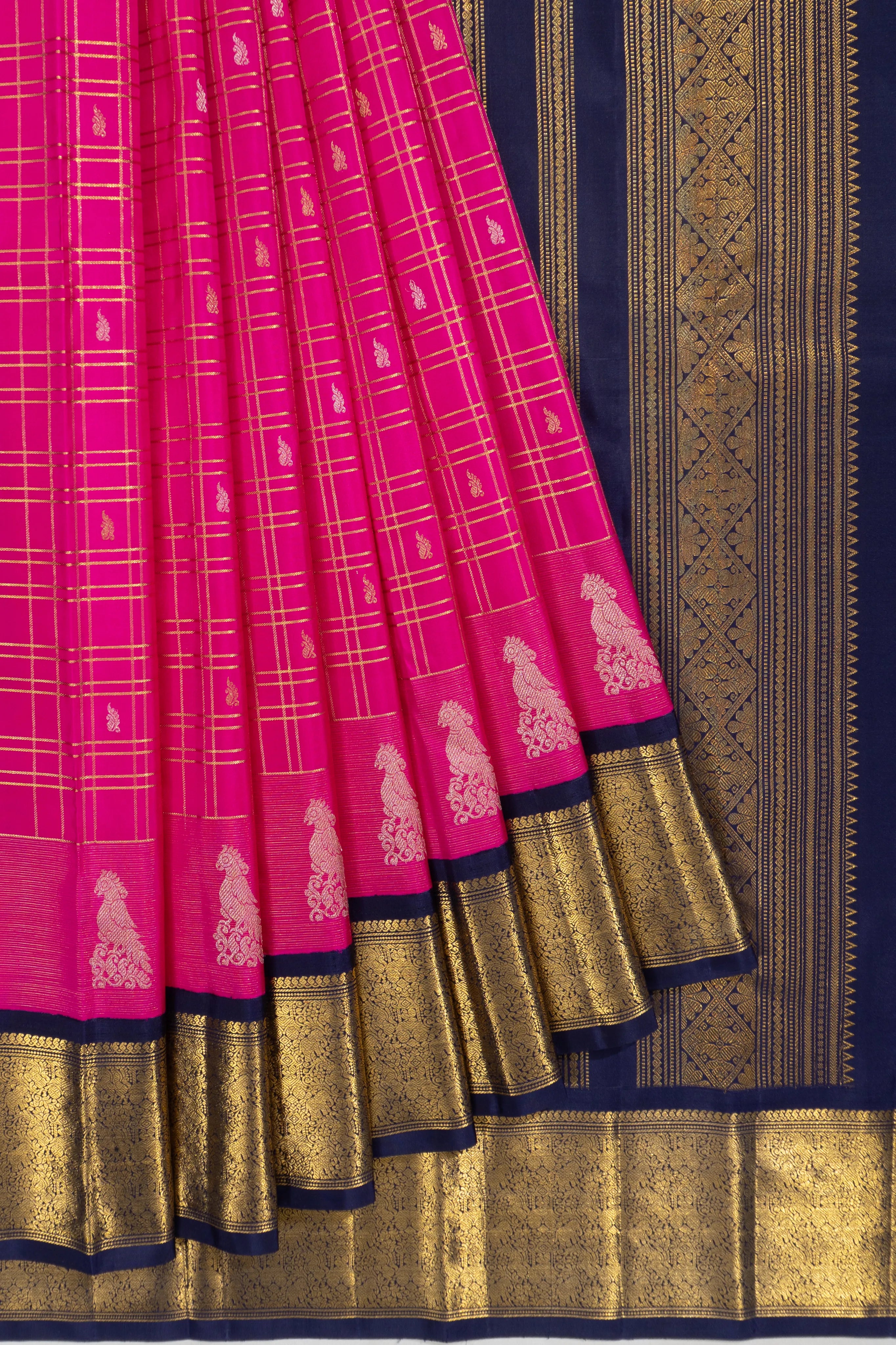 Classic Kanchipuram Silk Checks Butta Rani Pink Saree