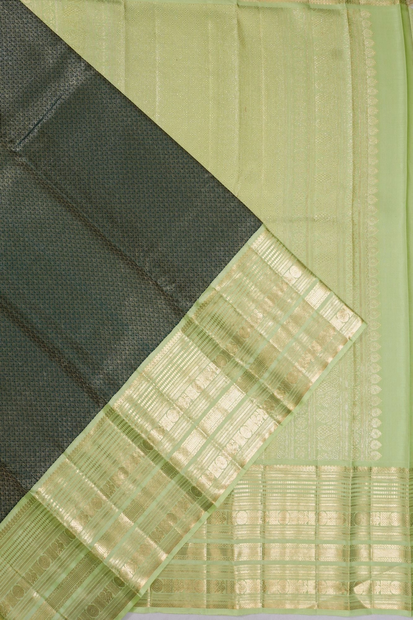Classic Kanchipuram Silk Brocade Dark Green Saree