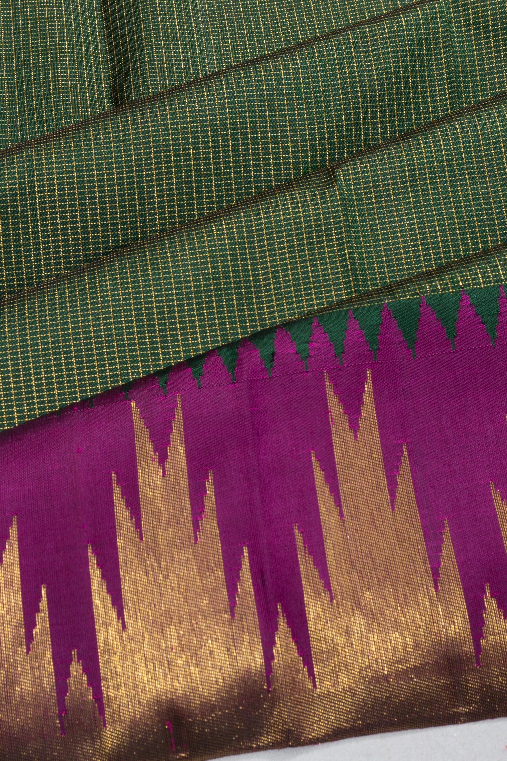 Classic Kanchipuram Silk Checks Green Saree