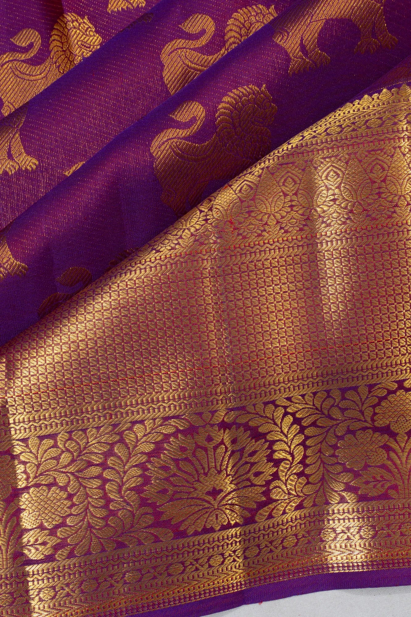 Taranga Kanchi Silk Lion Butta Violet Saree