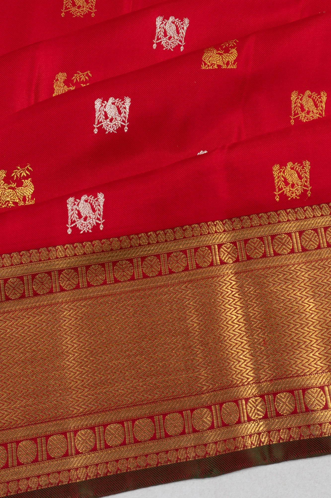 Kanchipuram Silk Twill Butta Red Saree