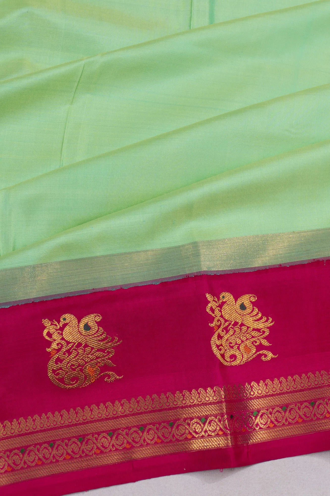 Kanchipuram Silk Twill Plain Green Saree