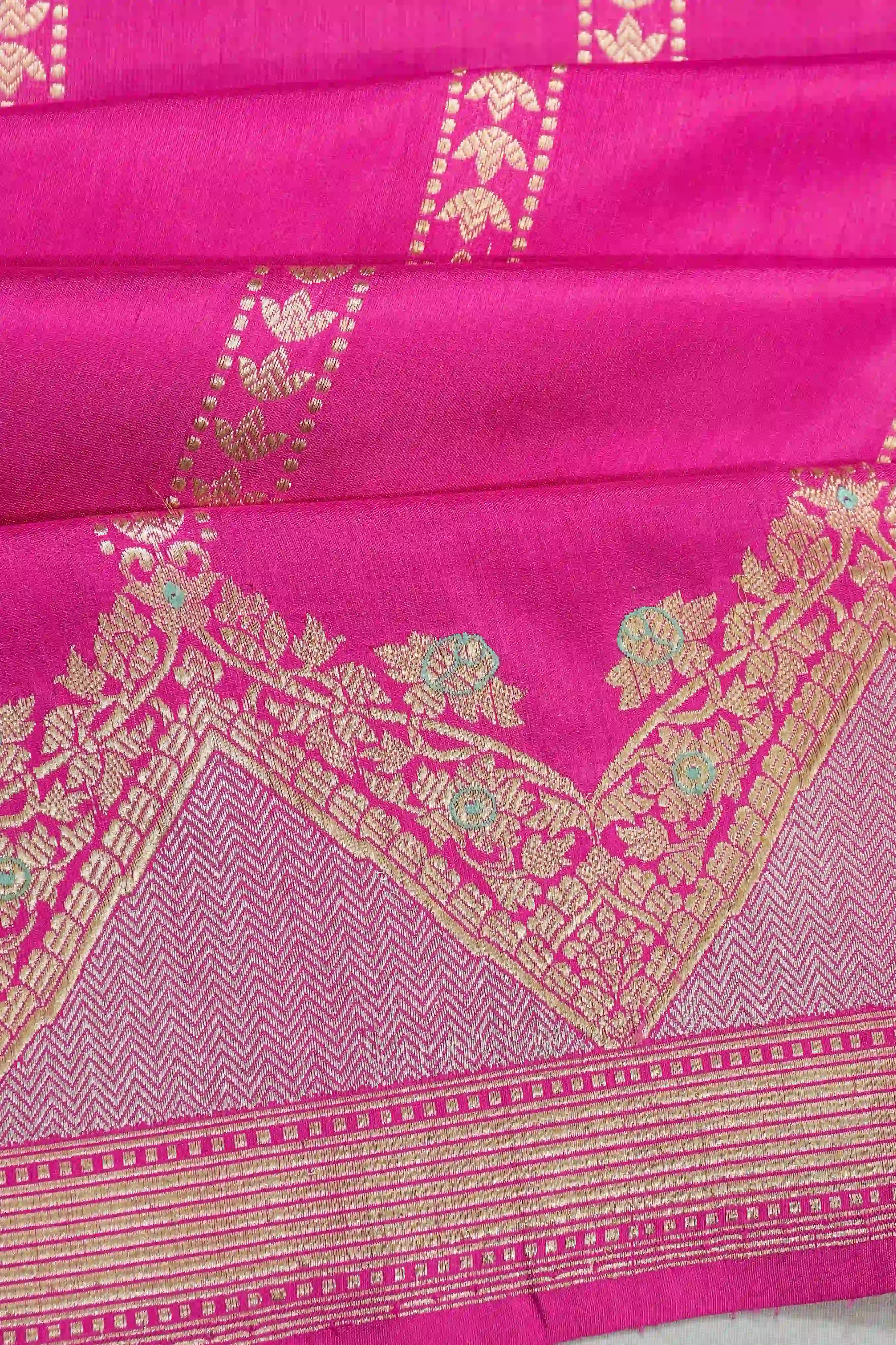 Banarasi Katan Silk Brocade Hot Pink Saree