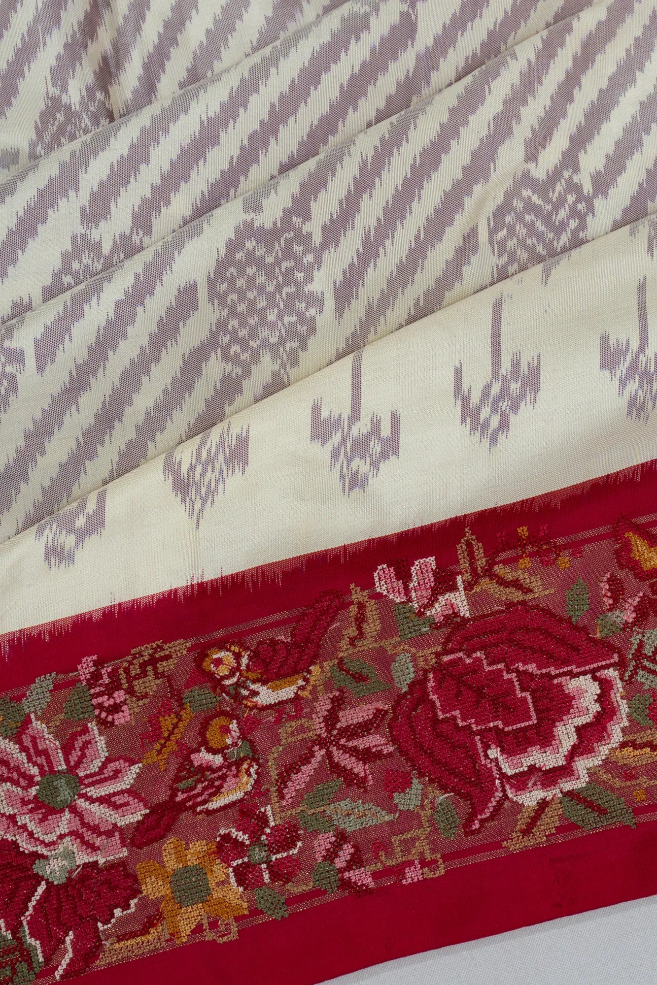 Pochampally Silk Ikat White Saree With Embroidery Border