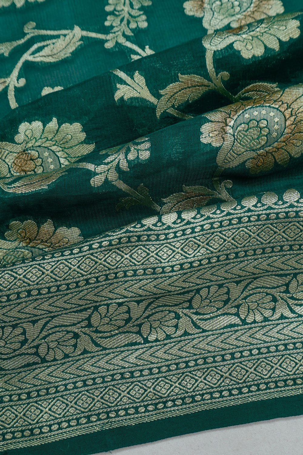 Vaanya Banaras Georgette Jaal Green Saree