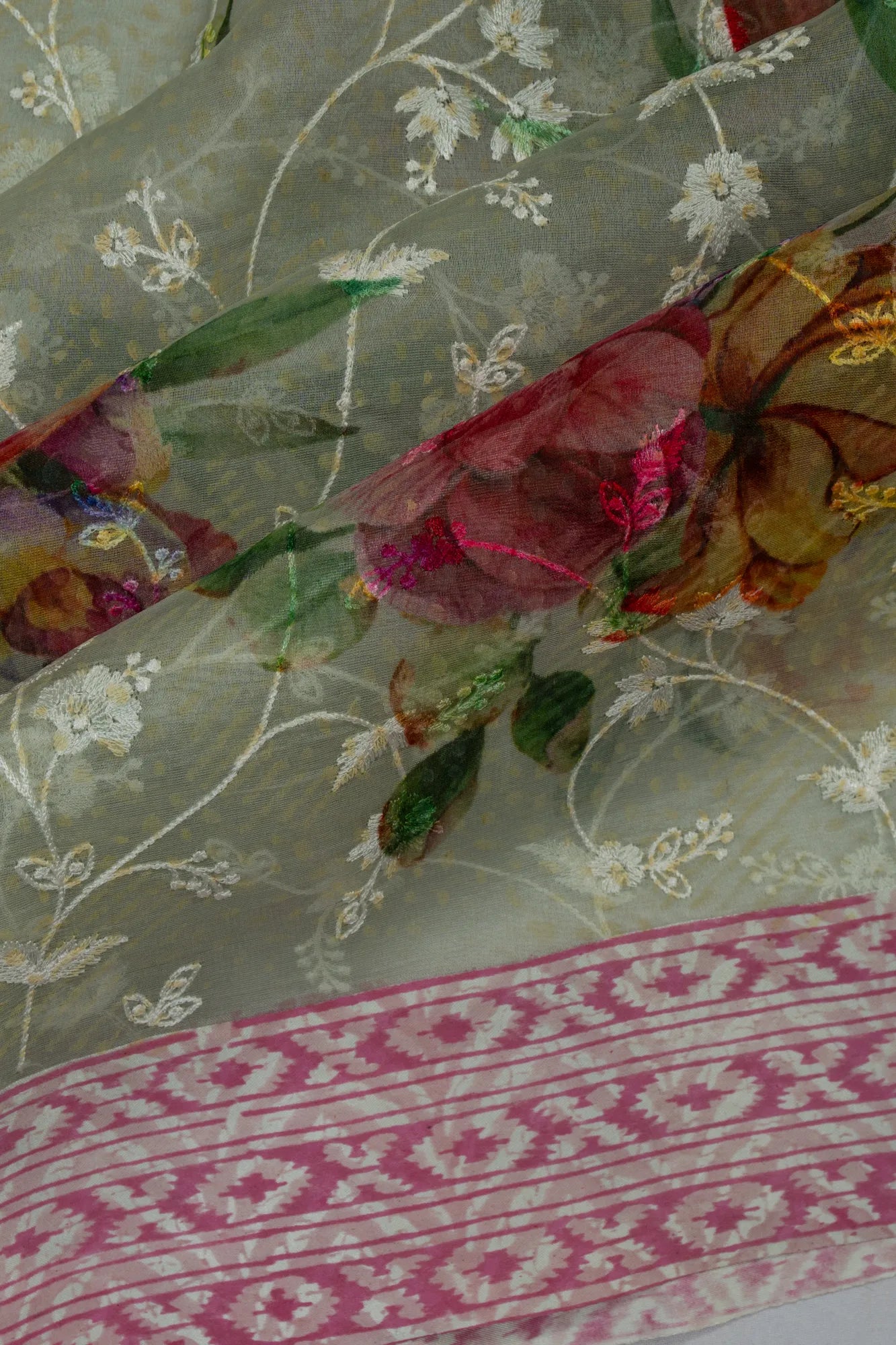 Organza Floral Printed White Saree With Embroidery