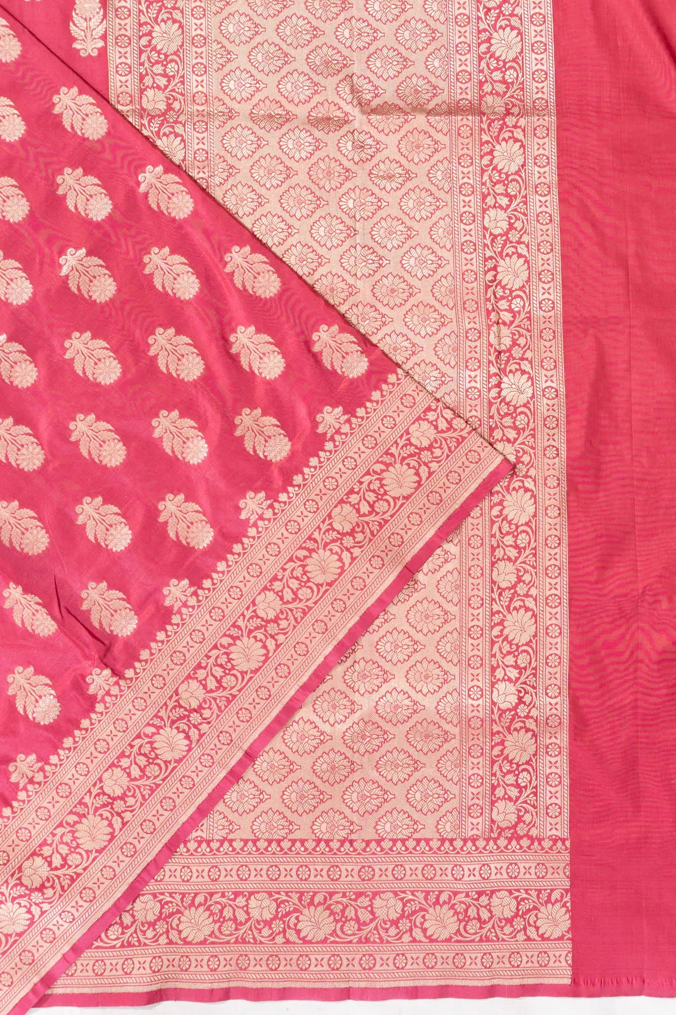 Vaanya Banaras Brocade Pink Saree