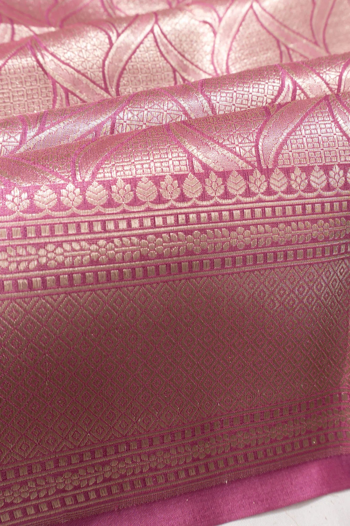 Vaanya Banaras Brocade Pink Saree