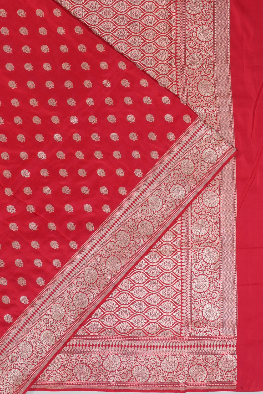 Vaanya Banaras Brocade Red Saree