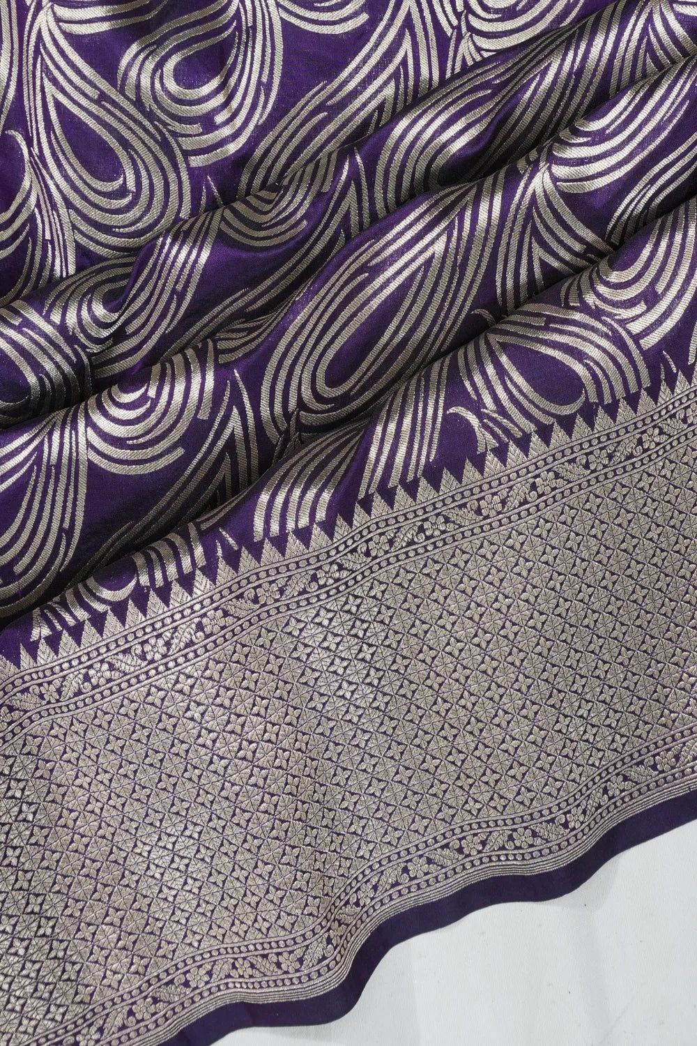 Vaanya Banaras Brocade Violet Saree