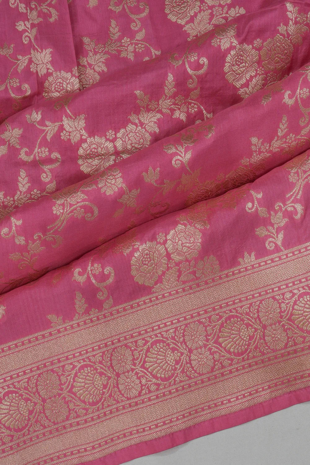 Vaanya Banaras Jaal Pink Saree