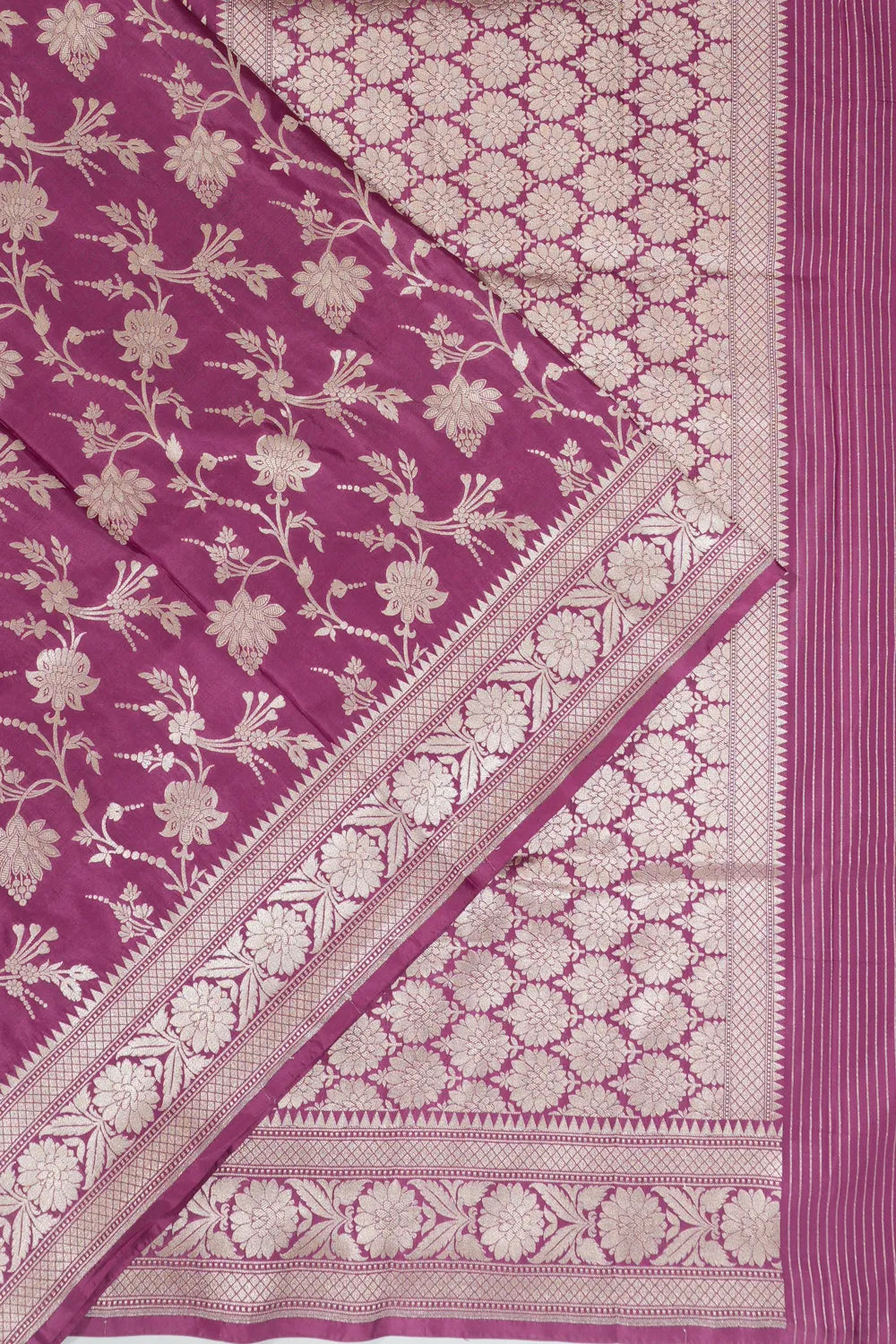 Vaanya Banaras Jaal Pink Saree