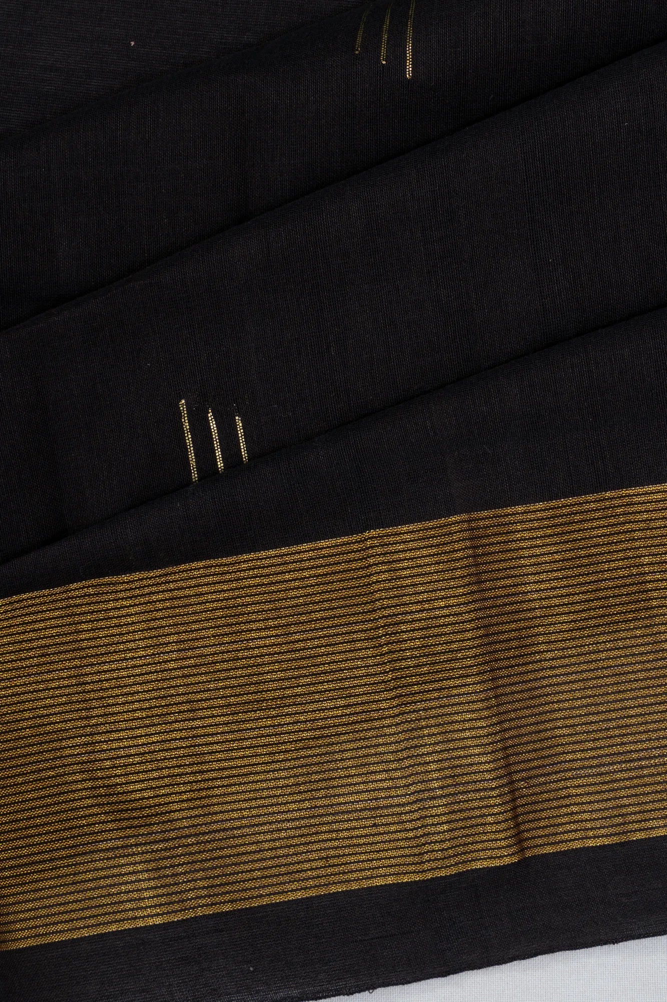 Paithani Handspun Cotton Butta Black Saree