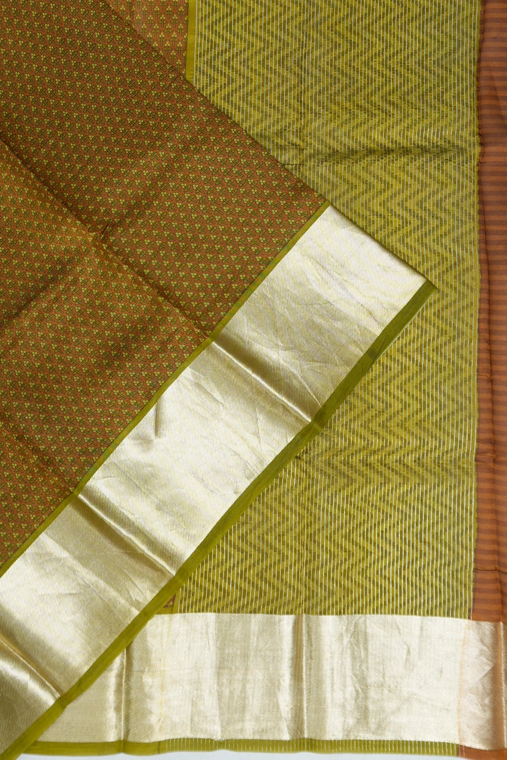 Vaanya Banaras Soft Silk Butta Green Saree