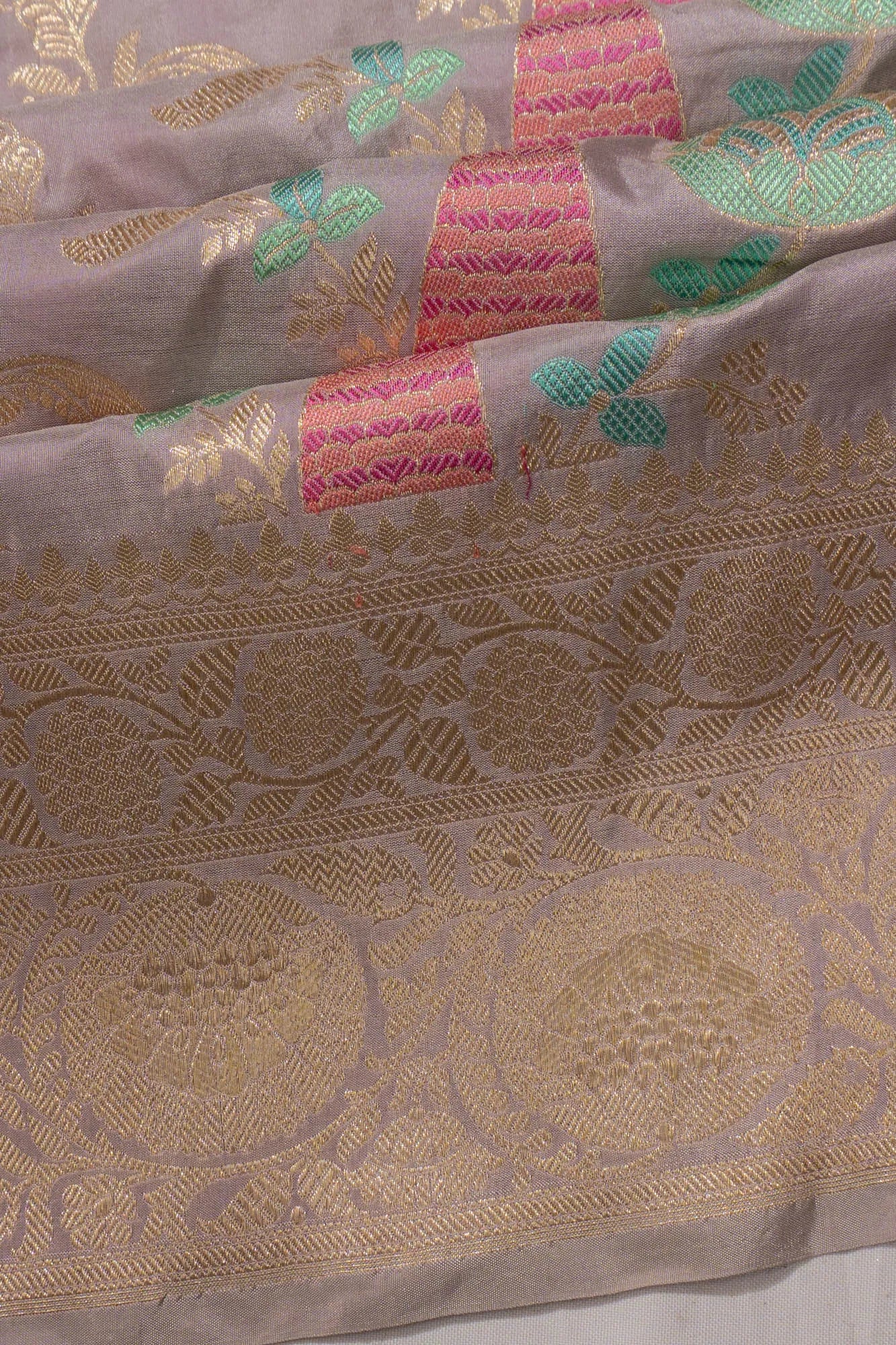 Banarasi Silk Jaal Lilac Saree