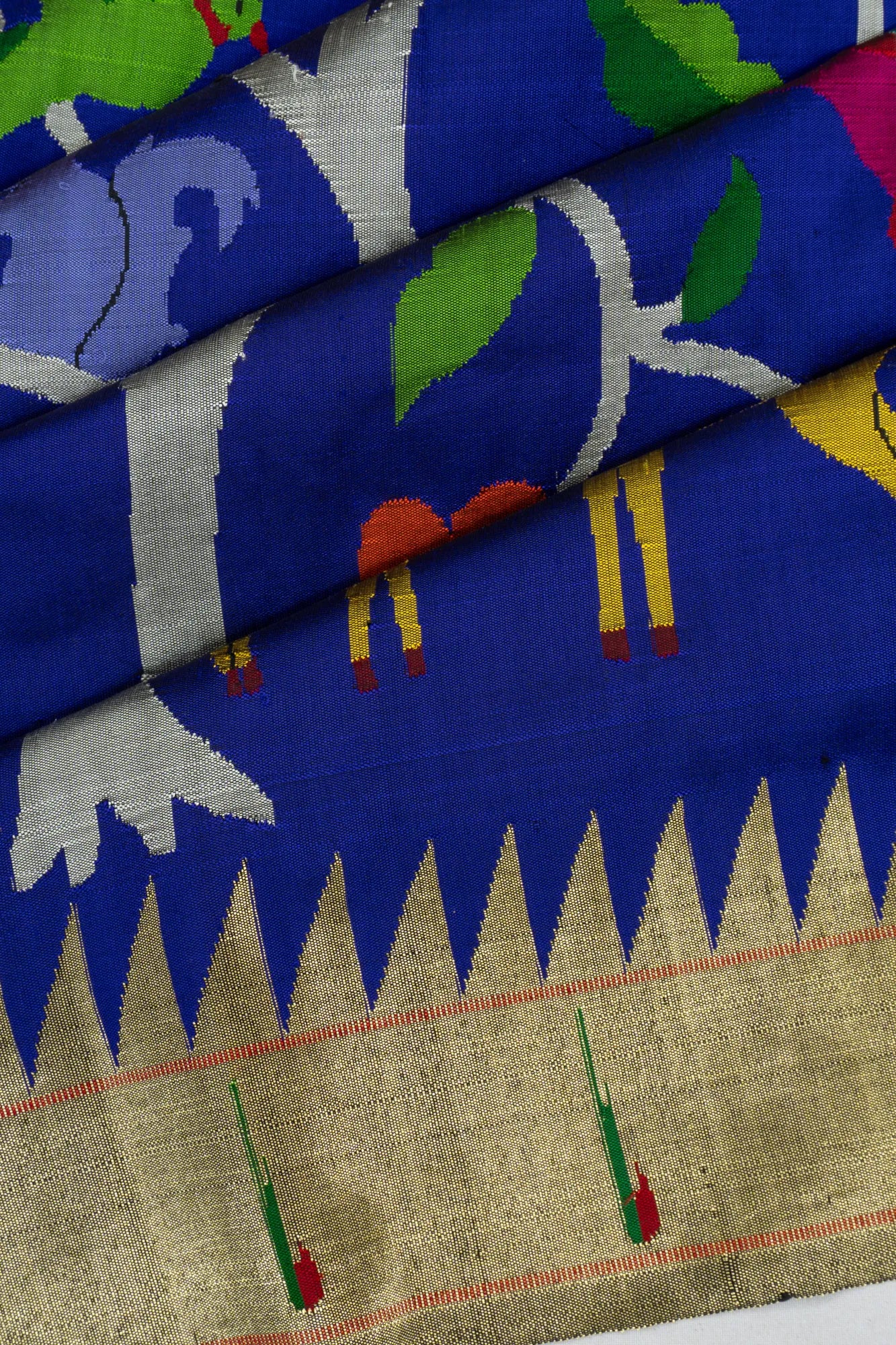 Paithani Silk All Over Jaal Royal Blue Saree With Single Muniya Border