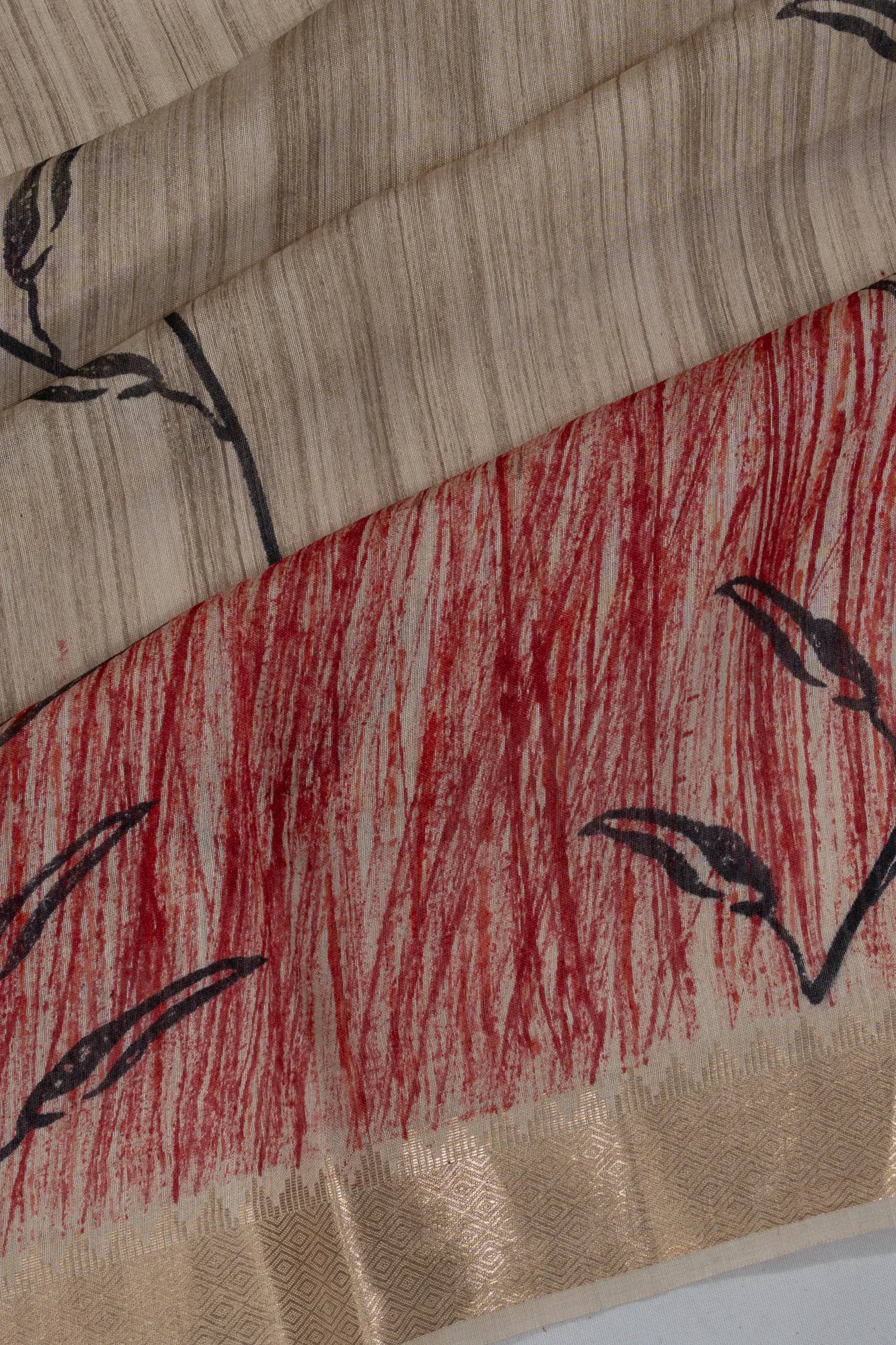 Tussar Floral Printed Cream Saree