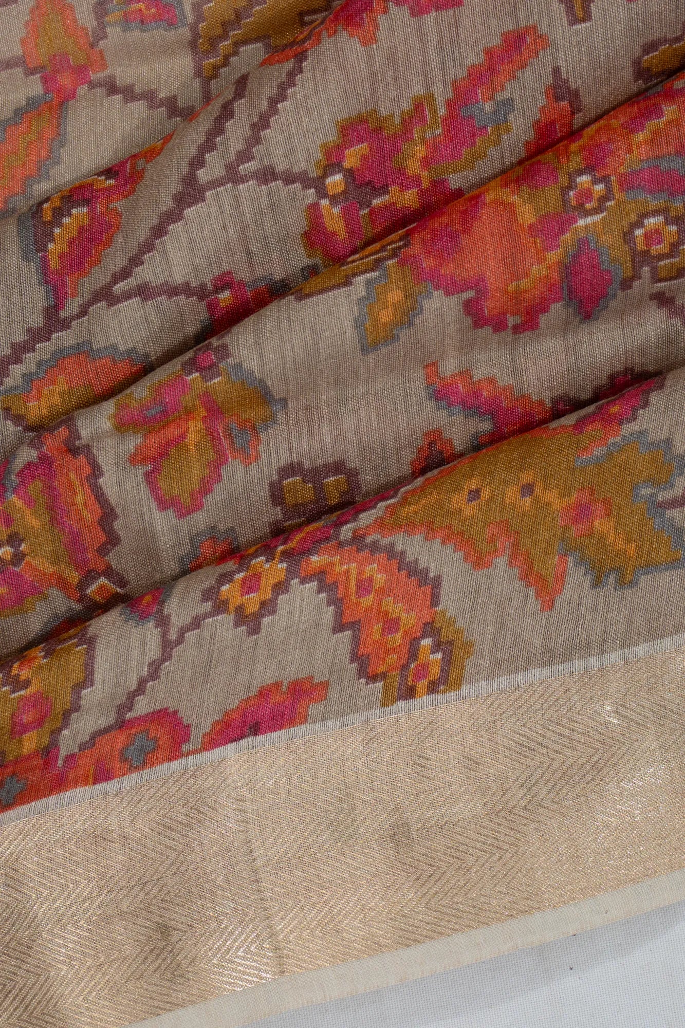 Tussar Floral Printed Grey Saree