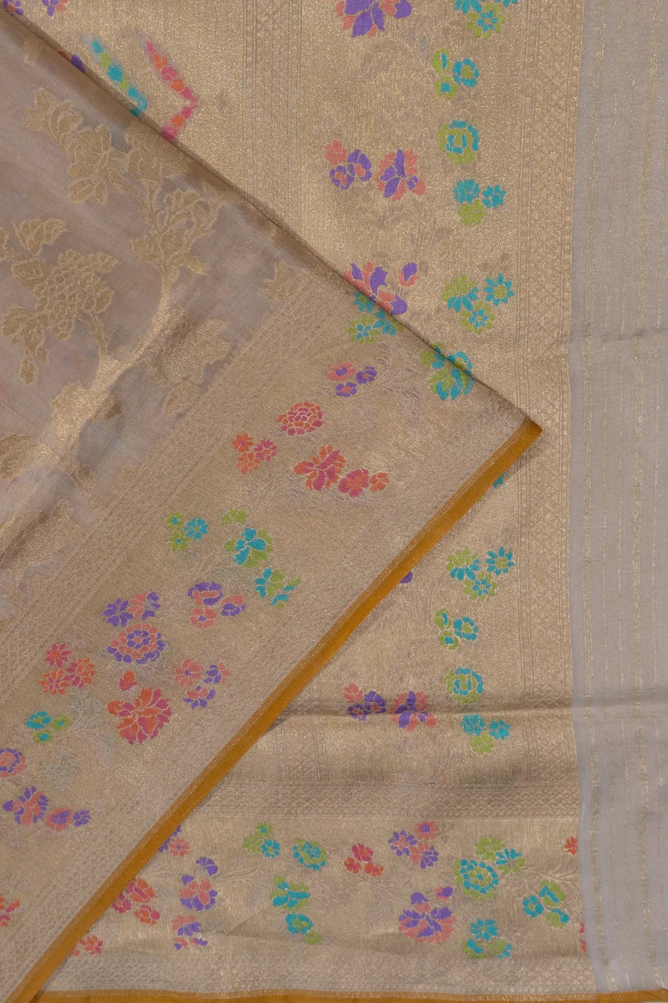 Banarasi Kora Organza Tissue Jaal Gold Saree