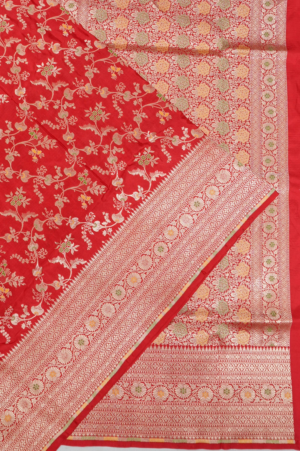 Vaanya Banaras Silk Jaal Red Saree